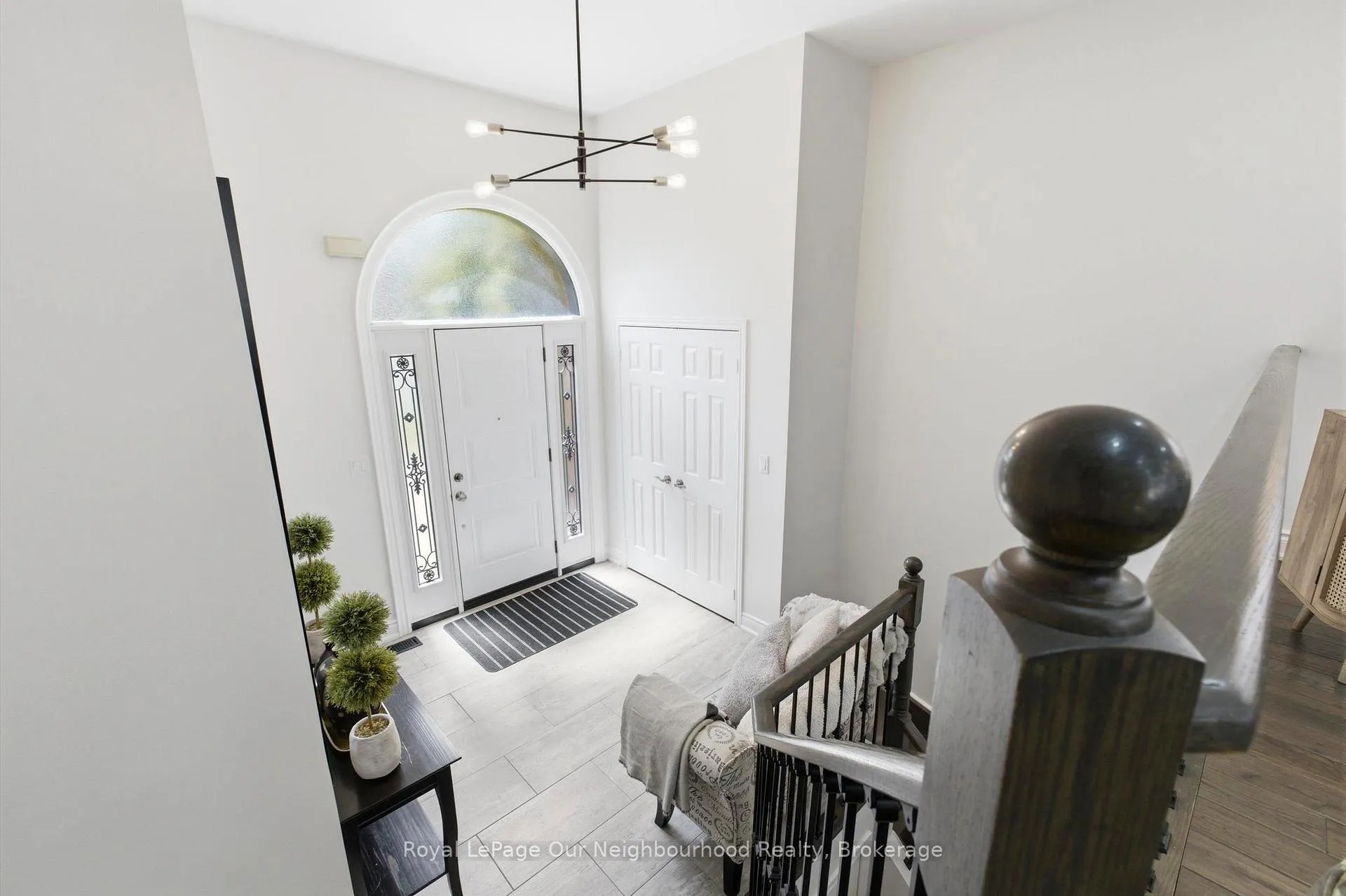 Photo 5 of 105 Parnell Crescent, Whitby, Pringle Creek — HOMEH