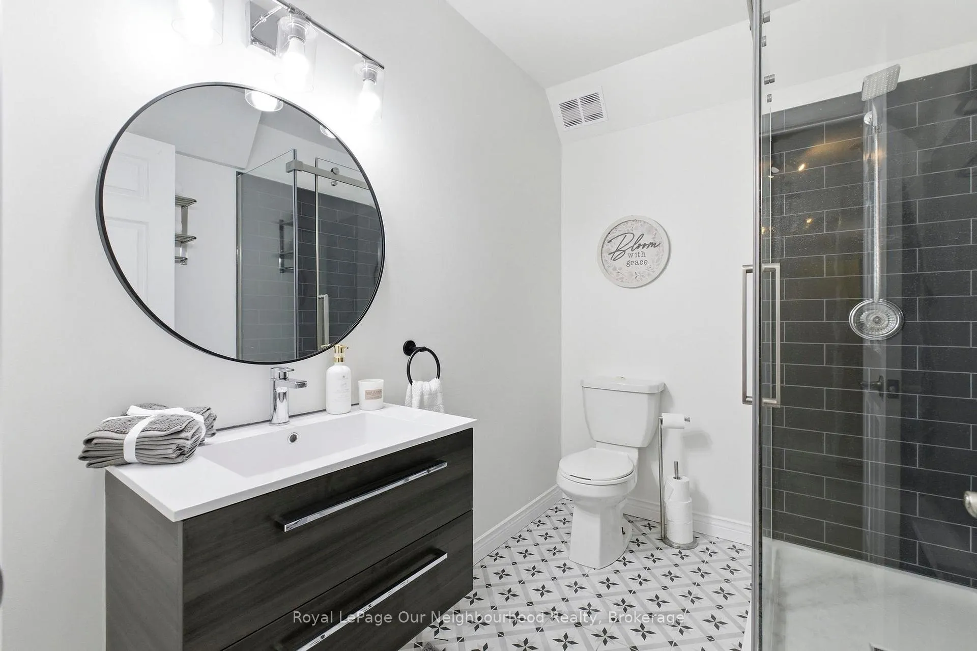 Photo 30 of 105 Parnell Crescent, Whitby, Pringle Creek — HOMEH