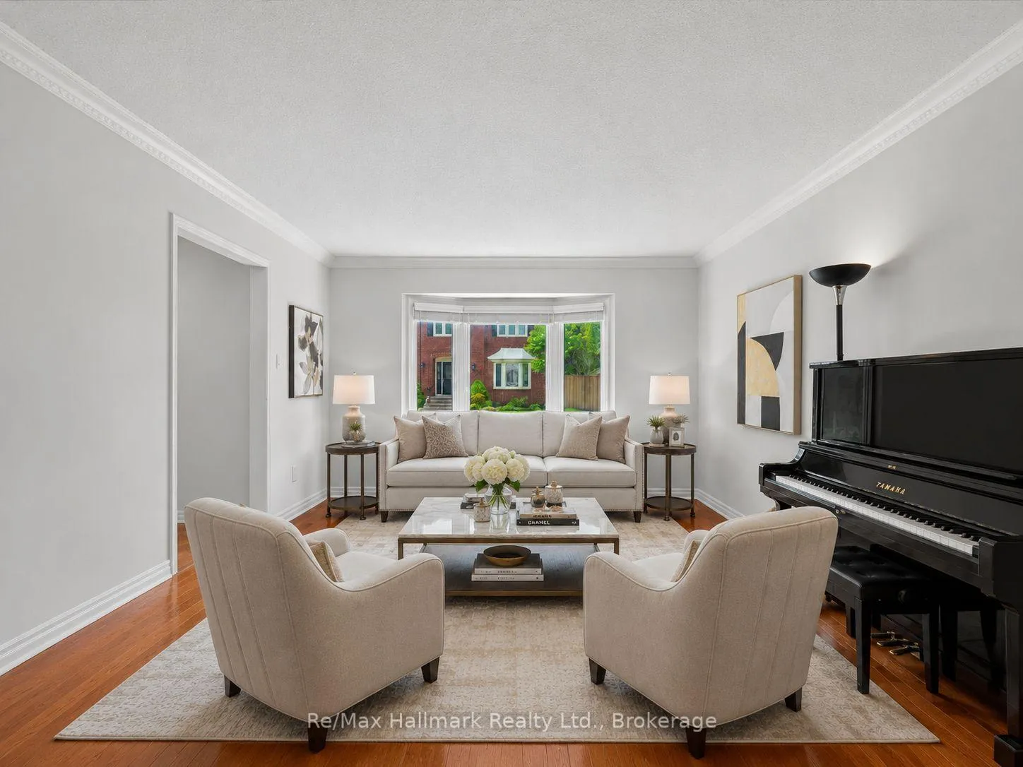 Photo 7 of 560 Chillingham Crescent, Oakville, Ford — HOMEH