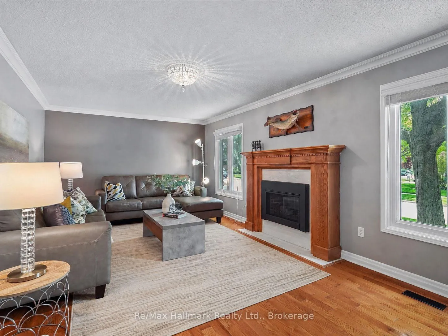 Photo 12 of 560 Chillingham Crescent, Oakville, Ford — HOMEH