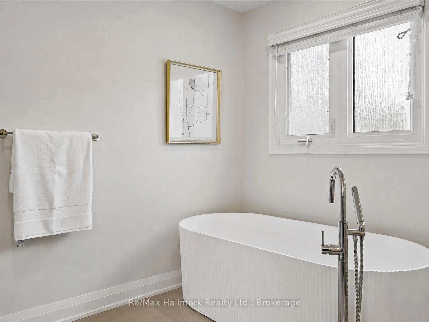 Photo 27 of 560 Chillingham Crescent, Oakville, Ford — HOMEH