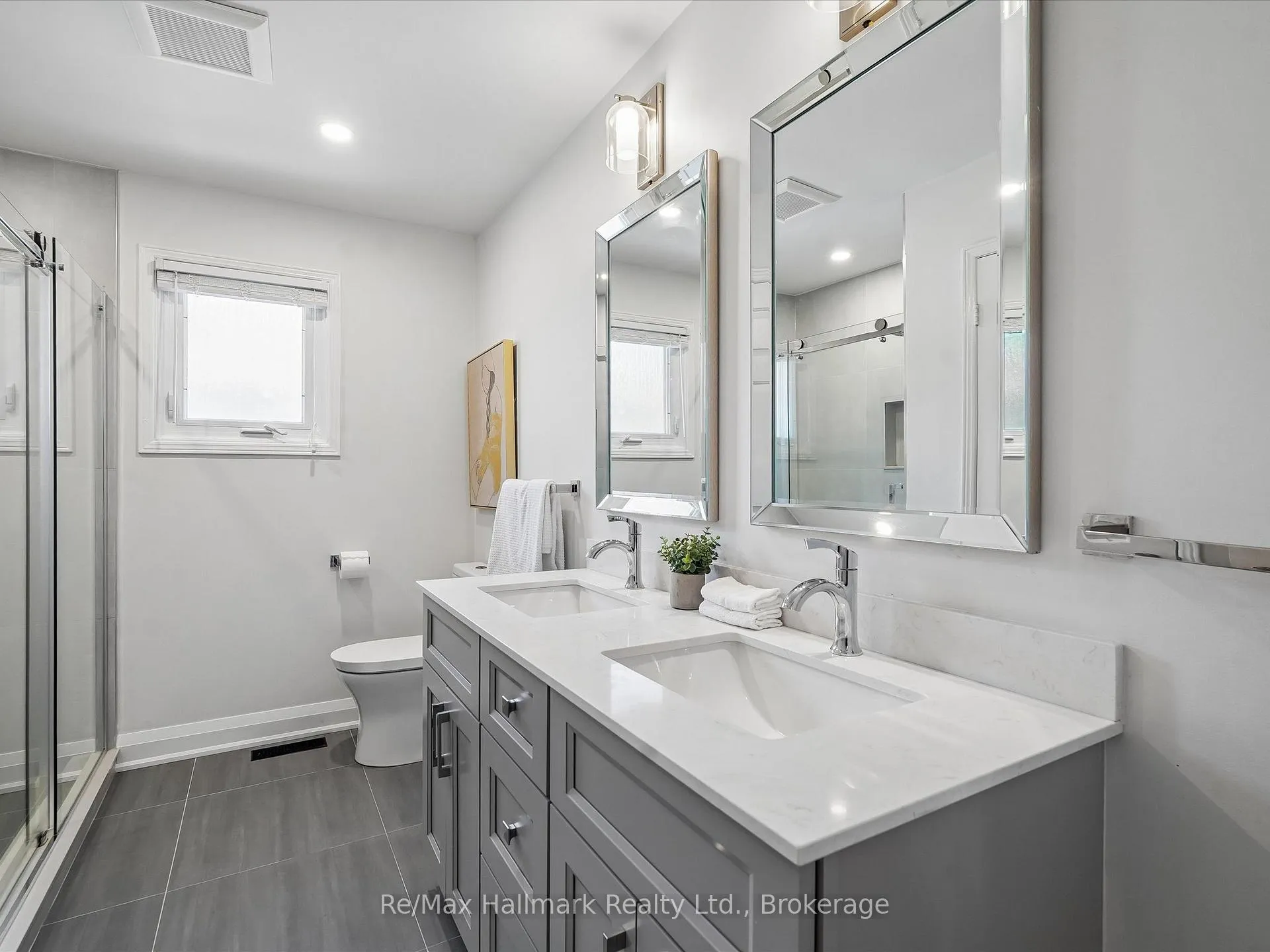 Photo 30 of 560 Chillingham Crescent, Oakville, Ford — HOMEH