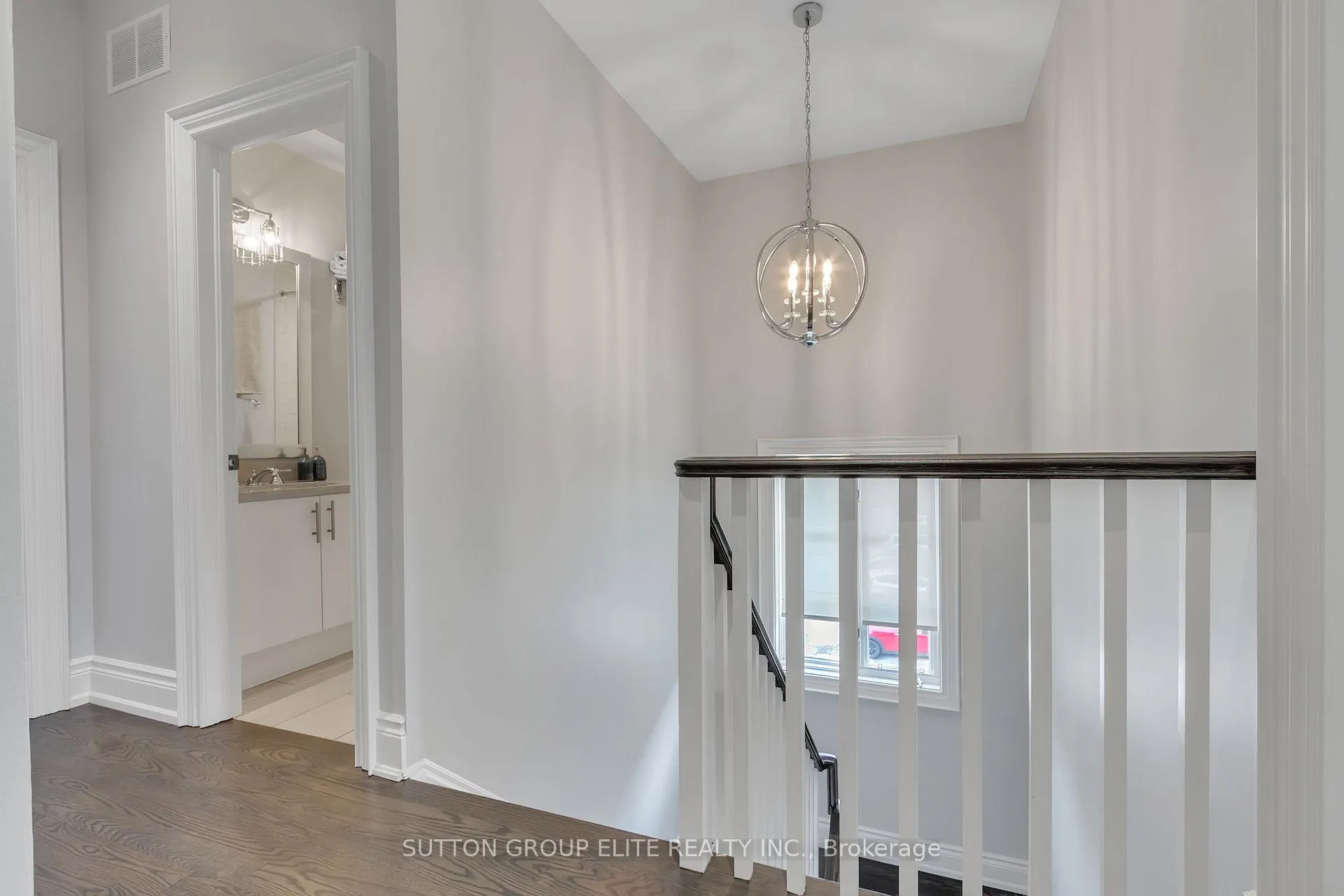 Photo 23 of 16 Nautical Lane, Etobicoke, Mimico — HOMEH