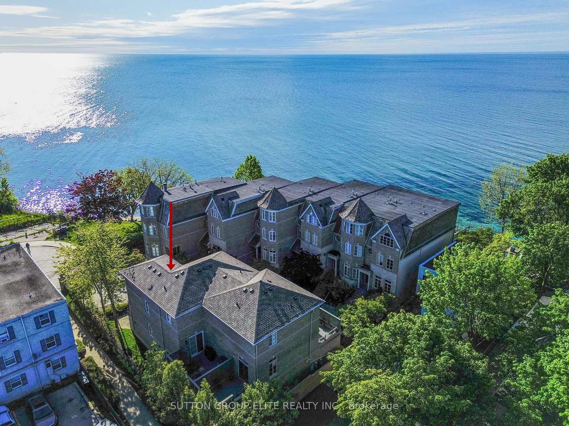 Photo 35 of 16 Nautical Lane, Etobicoke, Mimico — HOMEH
