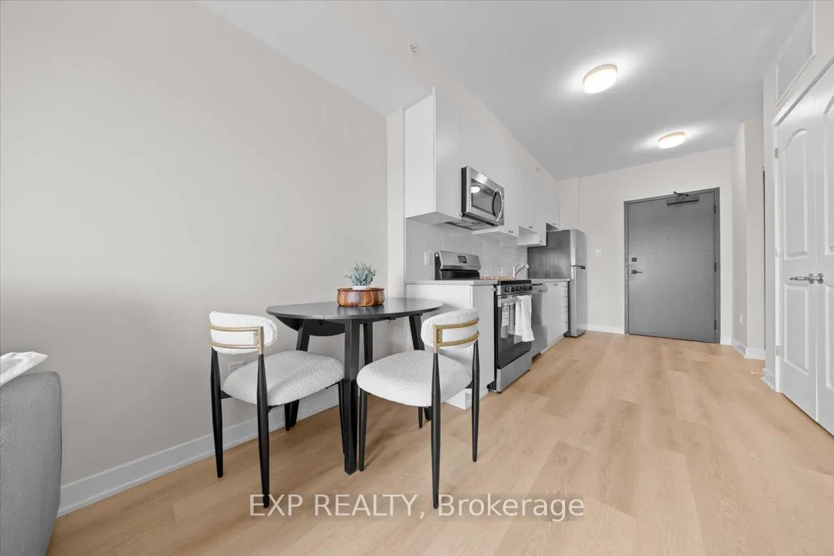 Photo 8 of Unit 303, 3600 Brian Coburn Boulevard, Ottawa, Avalon West — HOMEH
