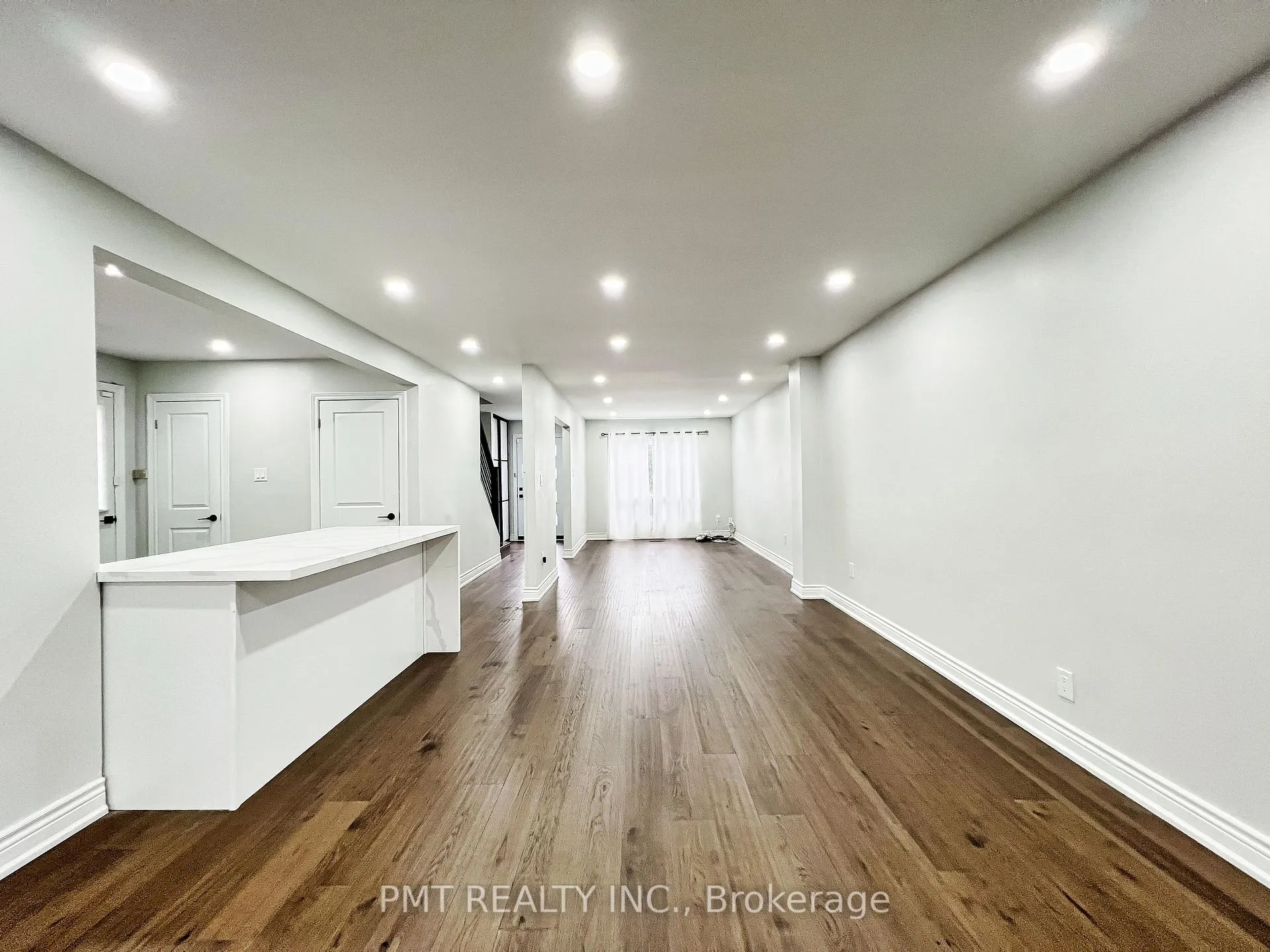 Photo 7 of 81 Burlington Street, Etobicoke, Mimico — HOMEH
