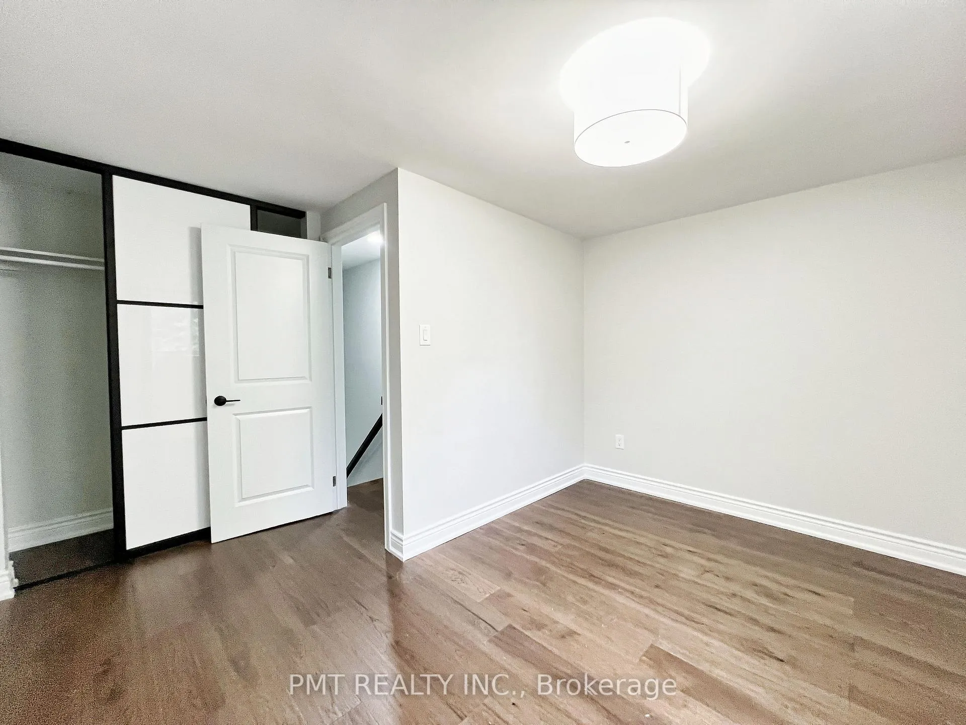Photo 26 of 81 Burlington Street, Etobicoke, Mimico — HOMEH