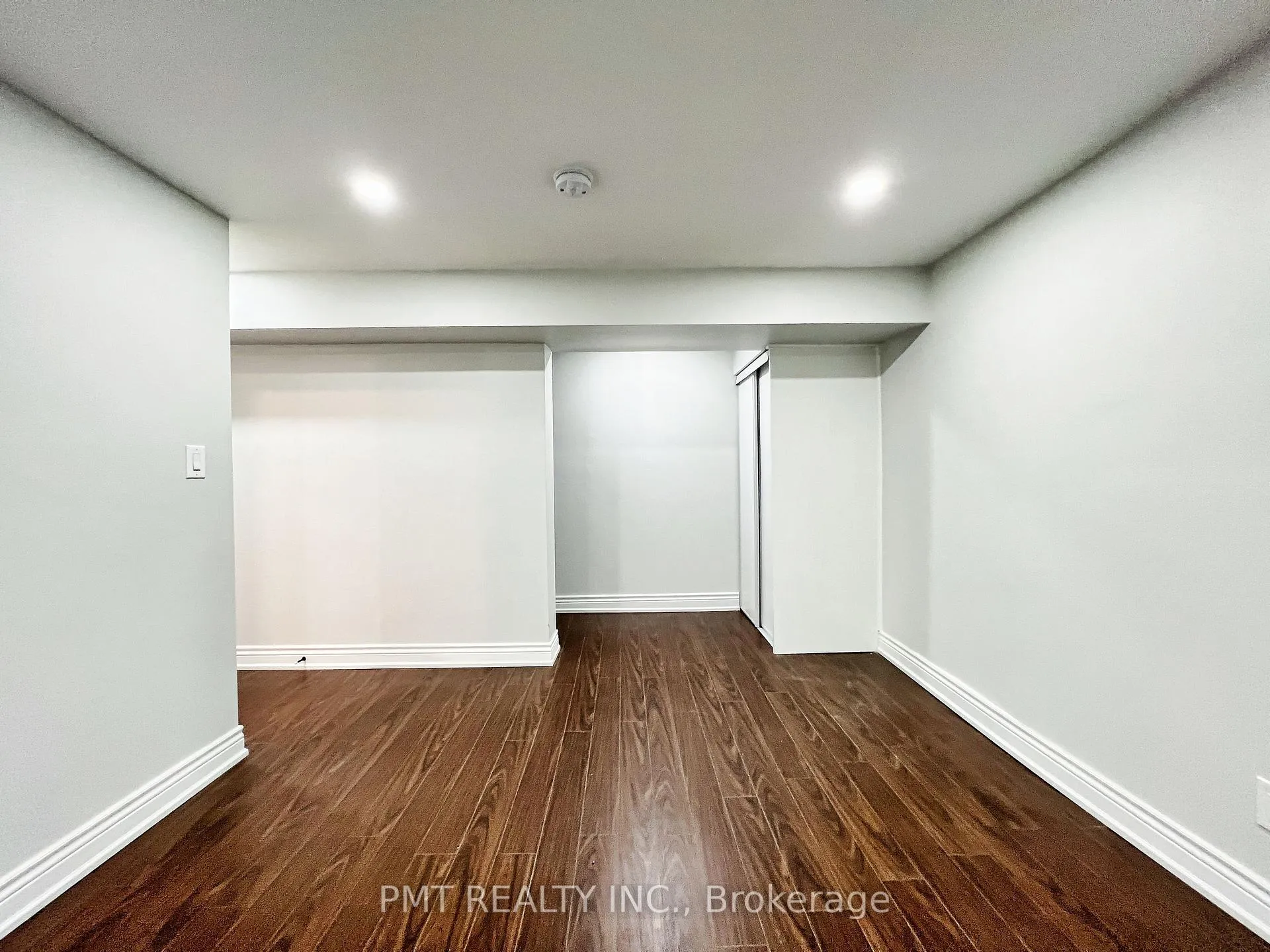 Photo 36 of 81 Burlington Street, Etobicoke, Mimico — HOMEH