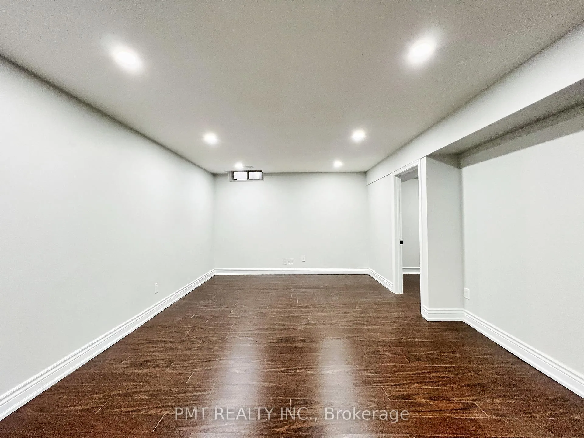 Photo 39 of 81 Burlington Street, Etobicoke, Mimico — HOMEH