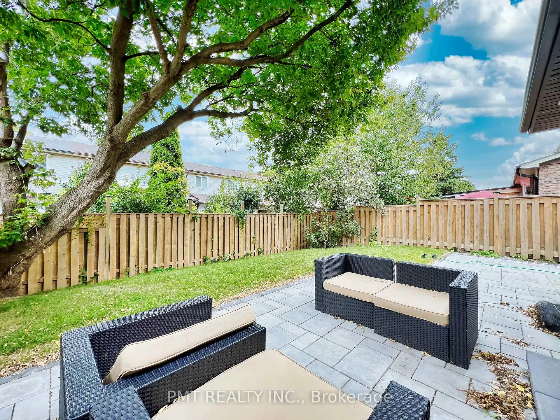 Photo 48 of 81 Burlington Street, Etobicoke, Mimico — HOMEH