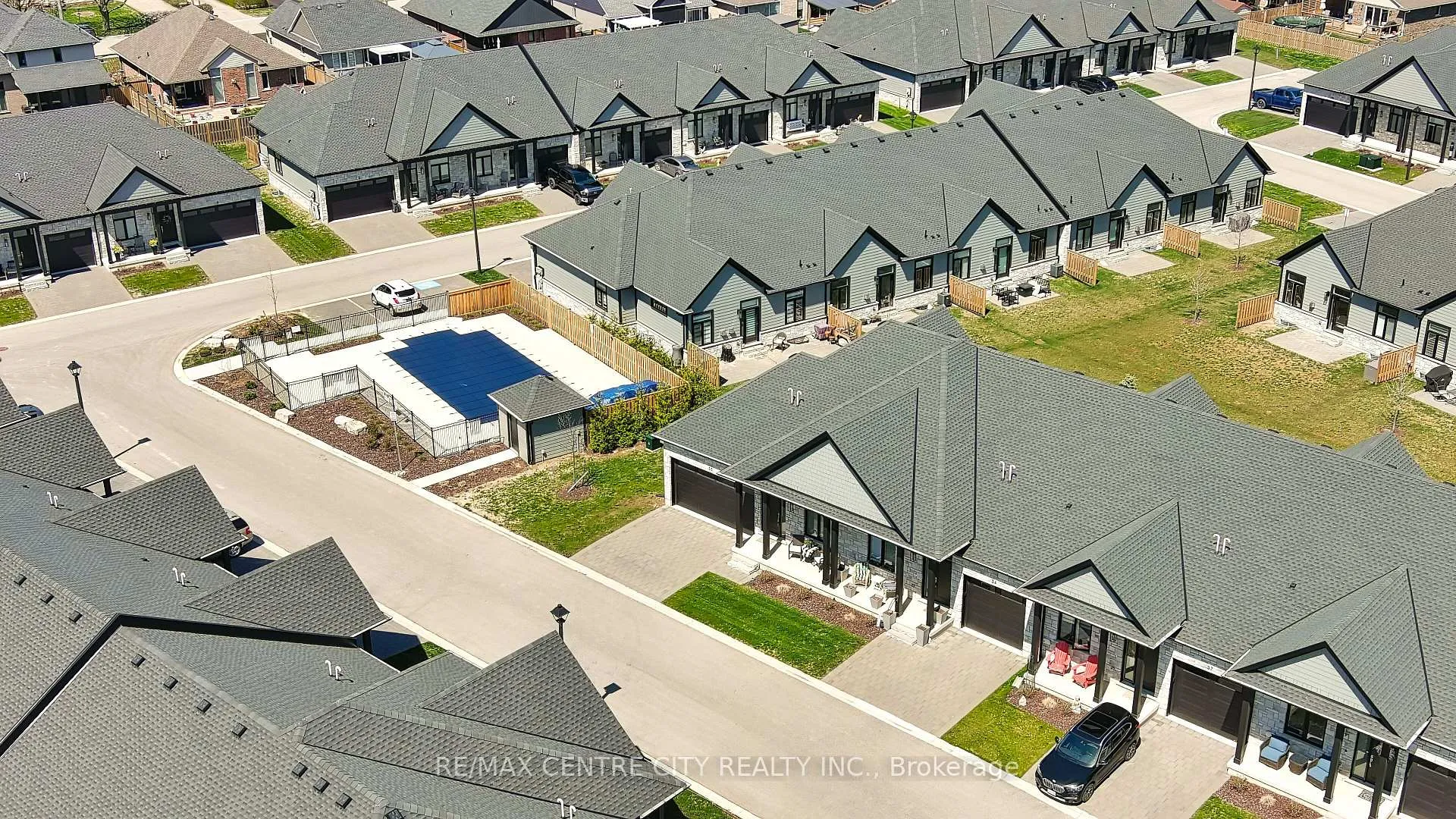 Photo 28 of Unit 35, 63 Compass Trail, Central Elgin, Port Stanley — HOMEH