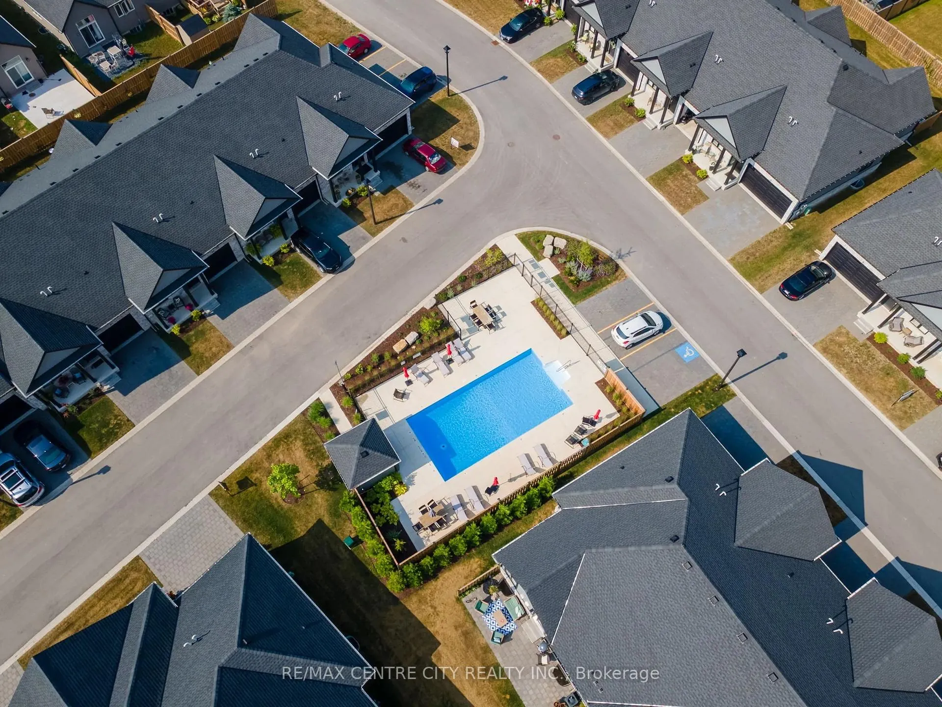 Photo 32 of Unit 35, 63 Compass Trail, Central Elgin, Port Stanley — HOMEH