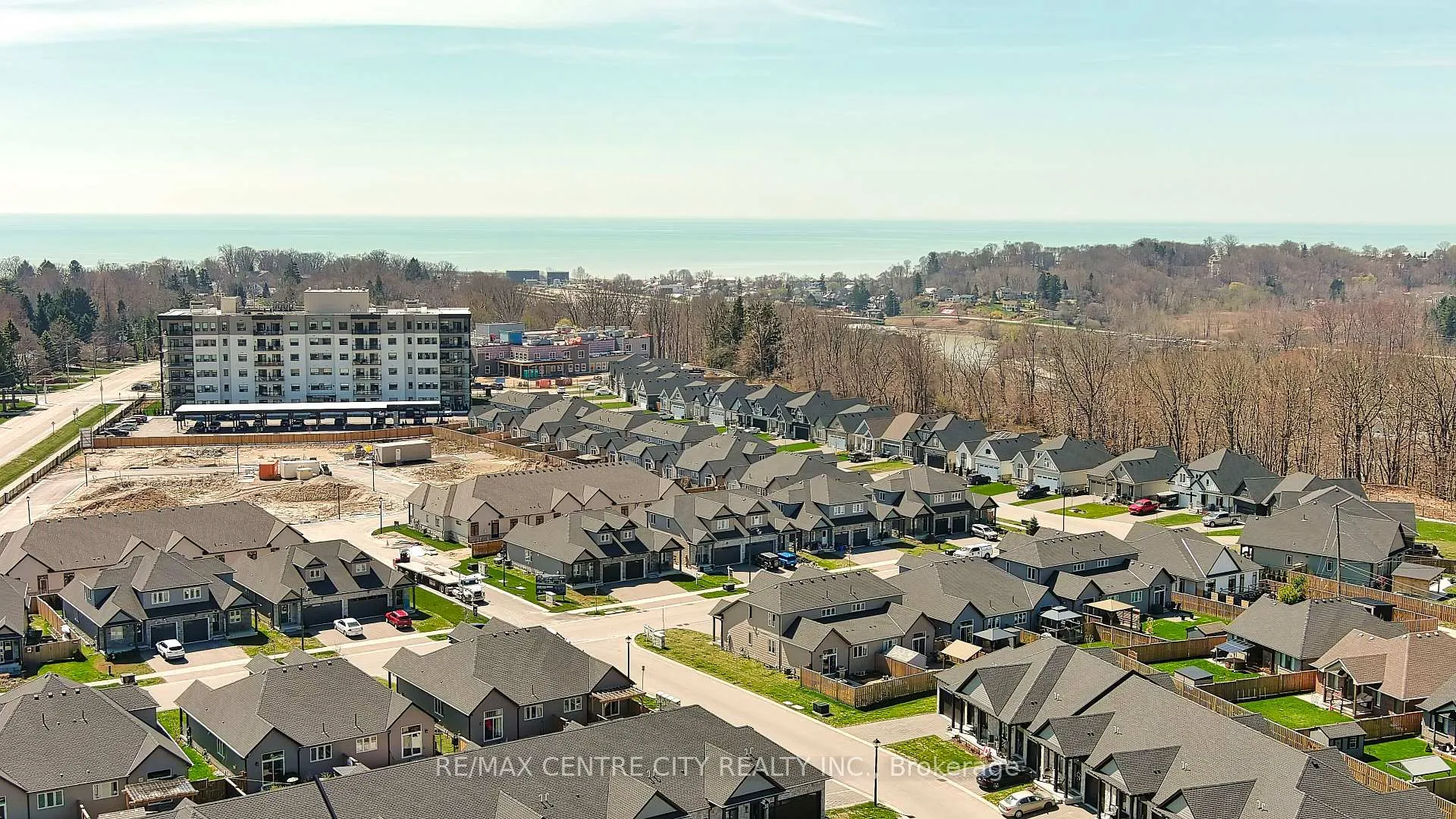 Photo 37 of Unit 35, 63 Compass Trail, Central Elgin, Port Stanley — HOMEH