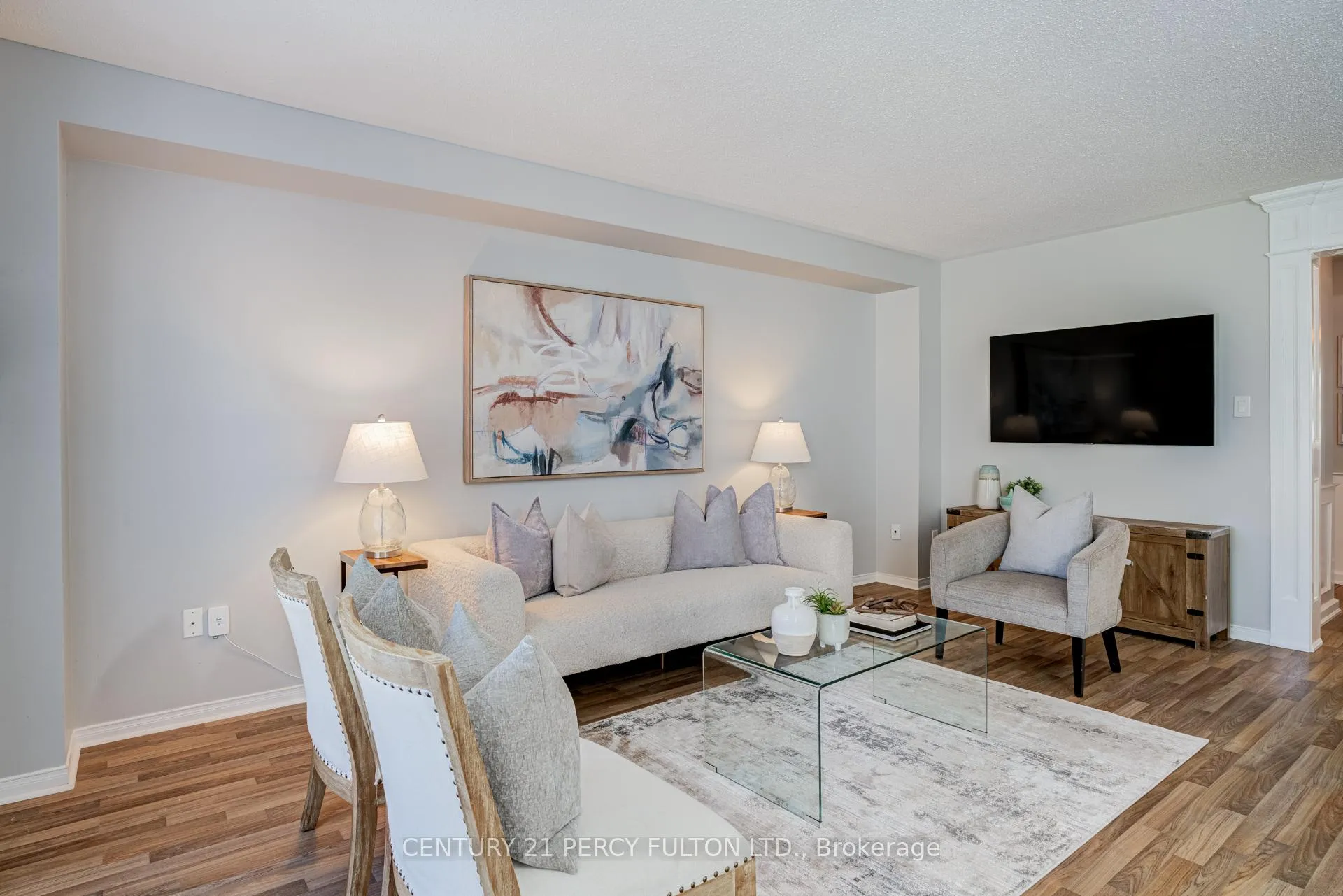Photo 3 of 49 Bettina Place, Whitby, Rolling Acres — HOMEH