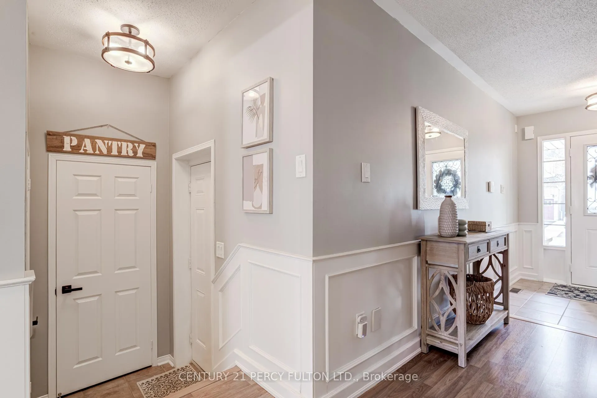 Photo 7 of 49 Bettina Place, Whitby, Rolling Acres — HOMEH