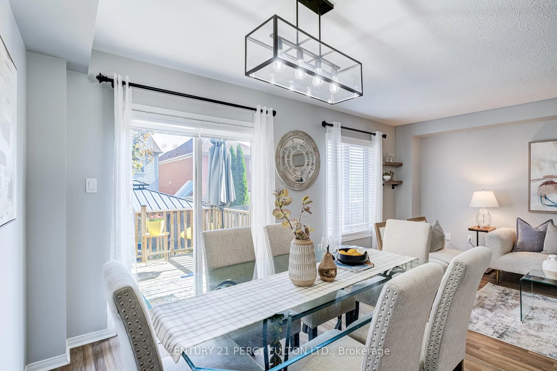 Photo 18 of 49 Bettina Place, Whitby, Rolling Acres — HOMEH