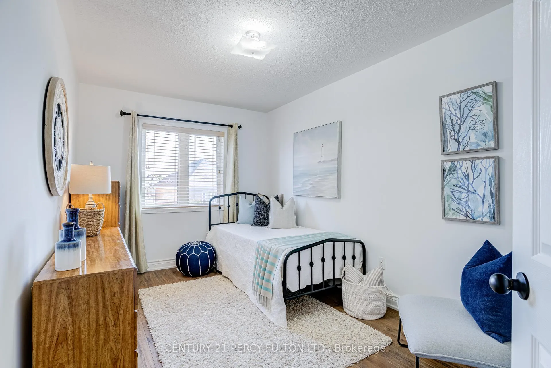 Photo 24 of 49 Bettina Place, Whitby, Rolling Acres — HOMEH