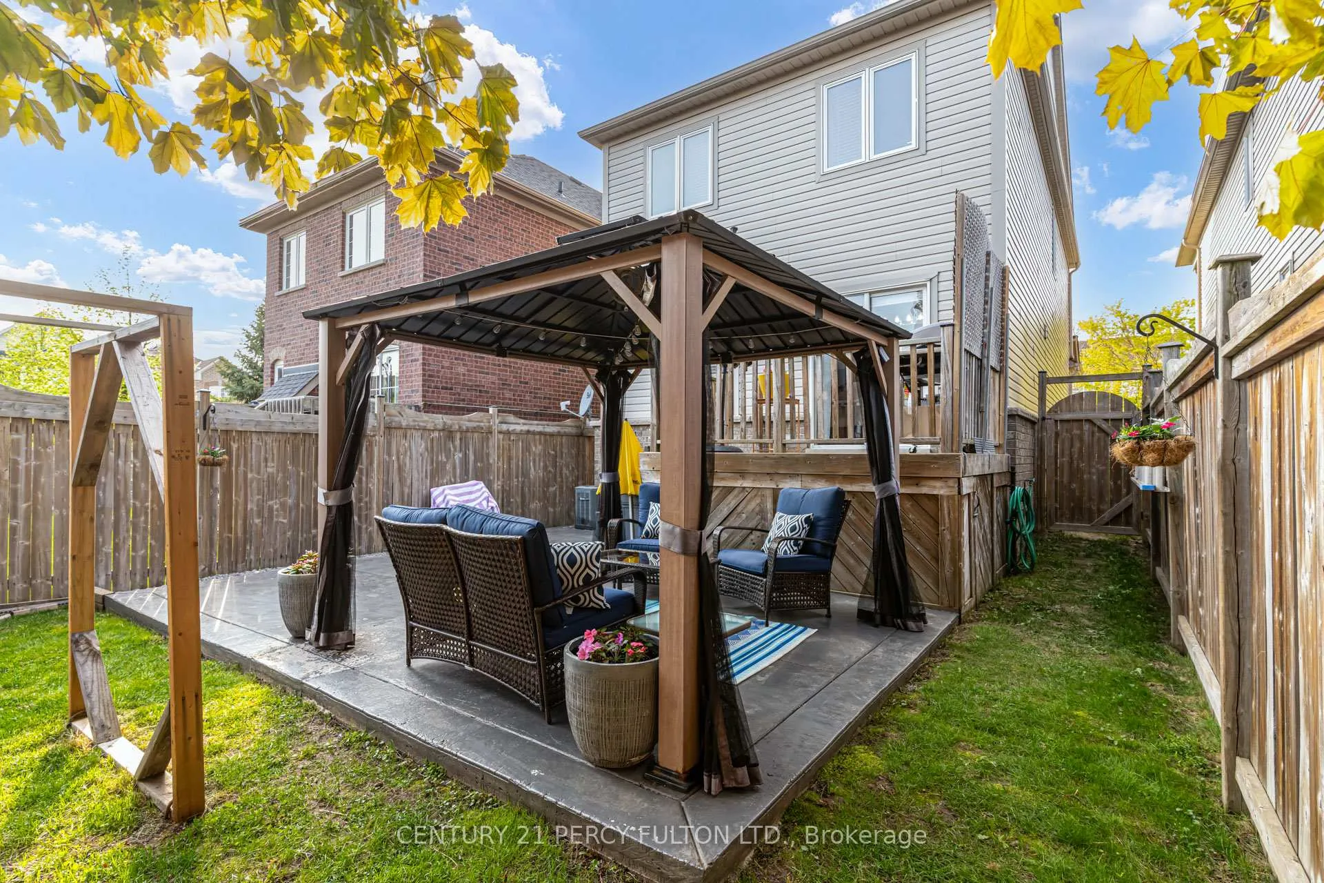 Photo 44 of 49 Bettina Place, Whitby, Rolling Acres — HOMEH