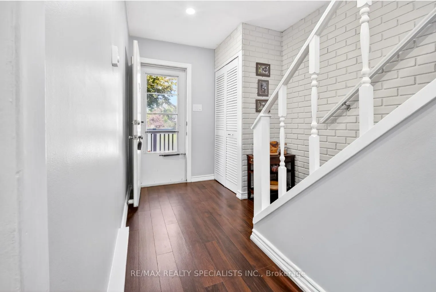 Photo 23 of 13 Hernon Court, Brampton, Central Park — HOMEH