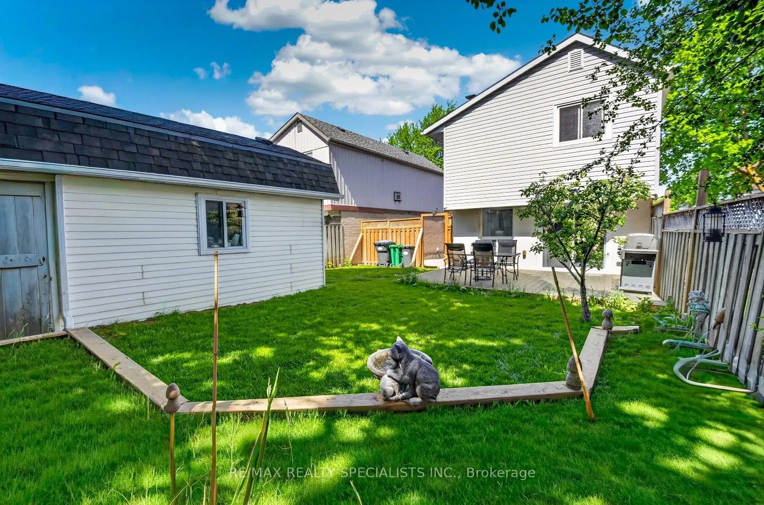 Photo 33 of 13 Hernon Court, Brampton, Central Park — HOMEH