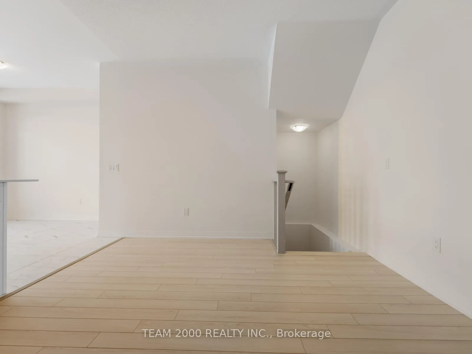Photo 6 of Unit 42, 474 Provident Way, Hamilton, Mount Hope — HOMEH
