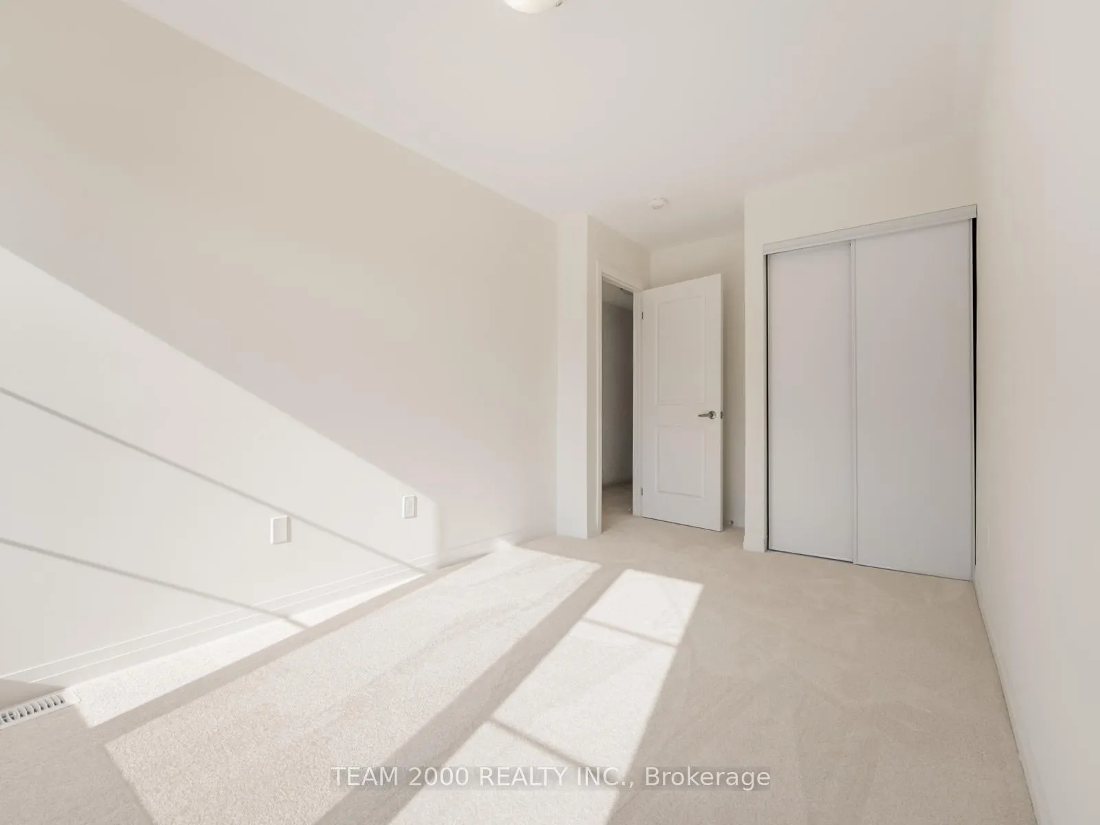 Photo 26 of Unit 42, 474 Provident Way, Hamilton, Mount Hope — HOMEH