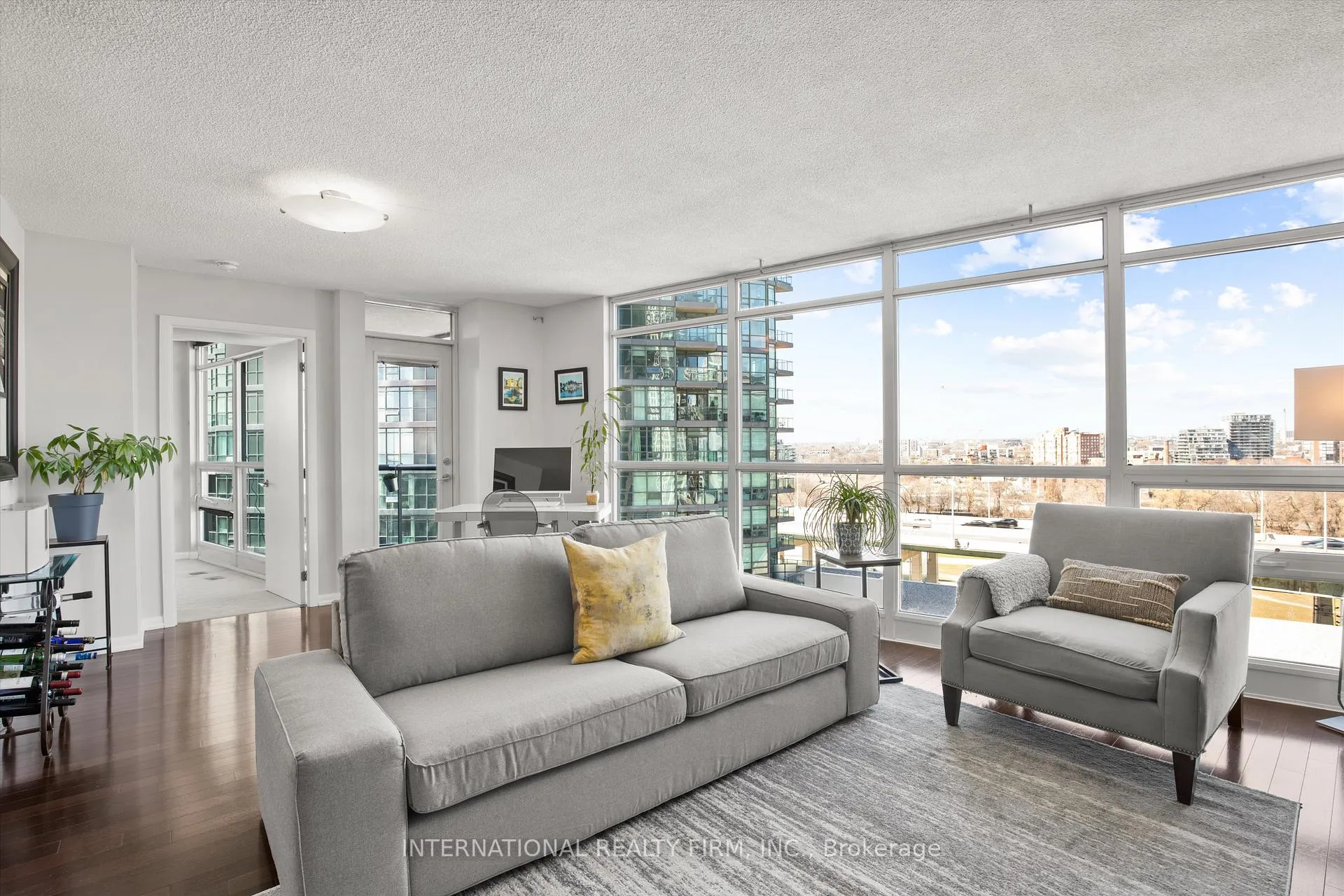 Front of Unit 1202, 219 Fort York Boulevard