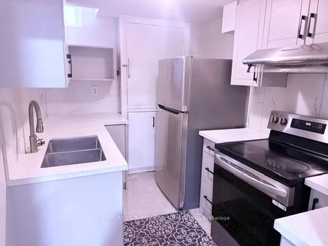 Photo 6 of Unit Basment, 132 Hillcroft Drive E, Markham, Middlefield — HOMEH