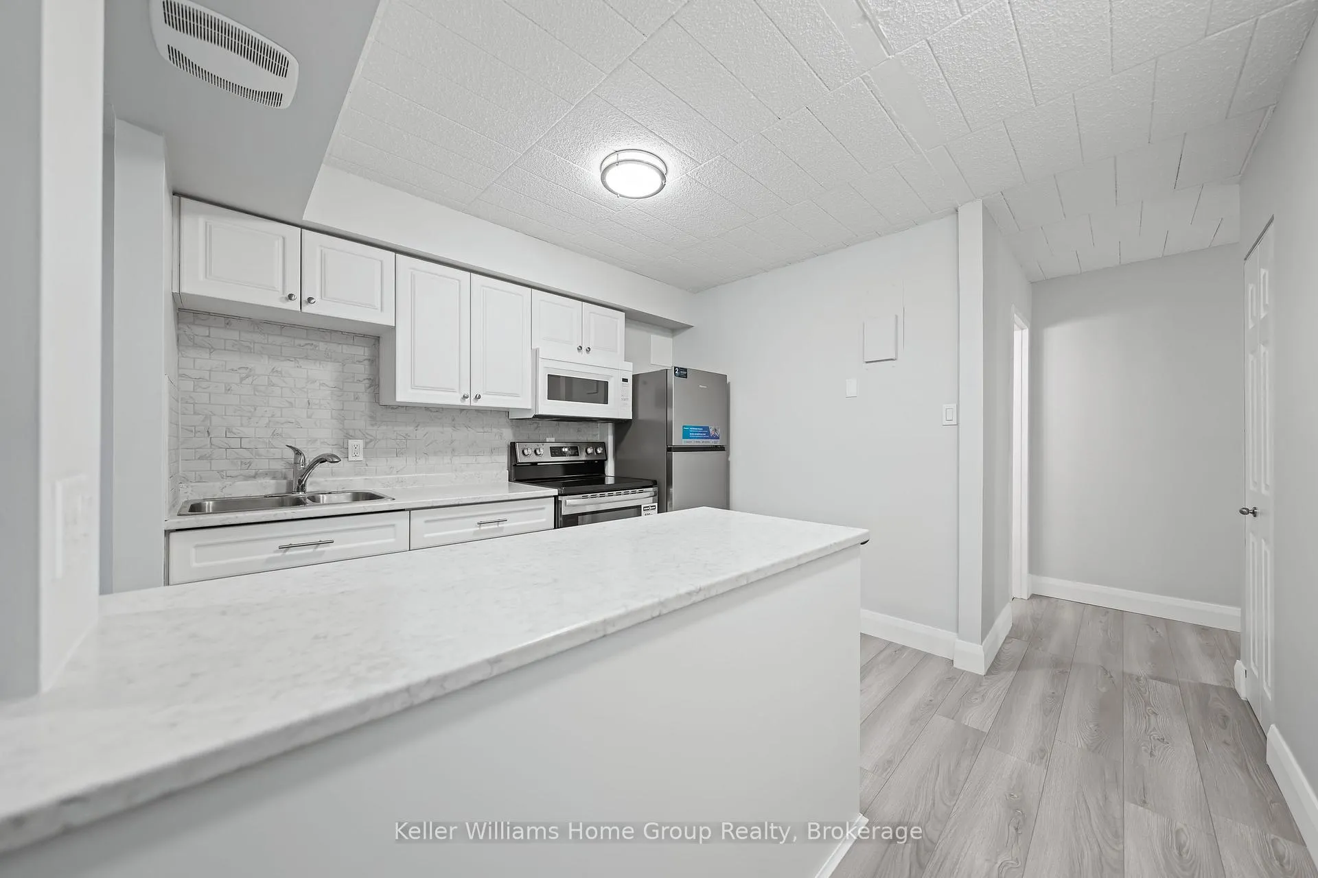 Photo 8 of Unit 408, 91 Conroy Crescent, Guelph, Dovercliffe Park/Old University — HOMEH