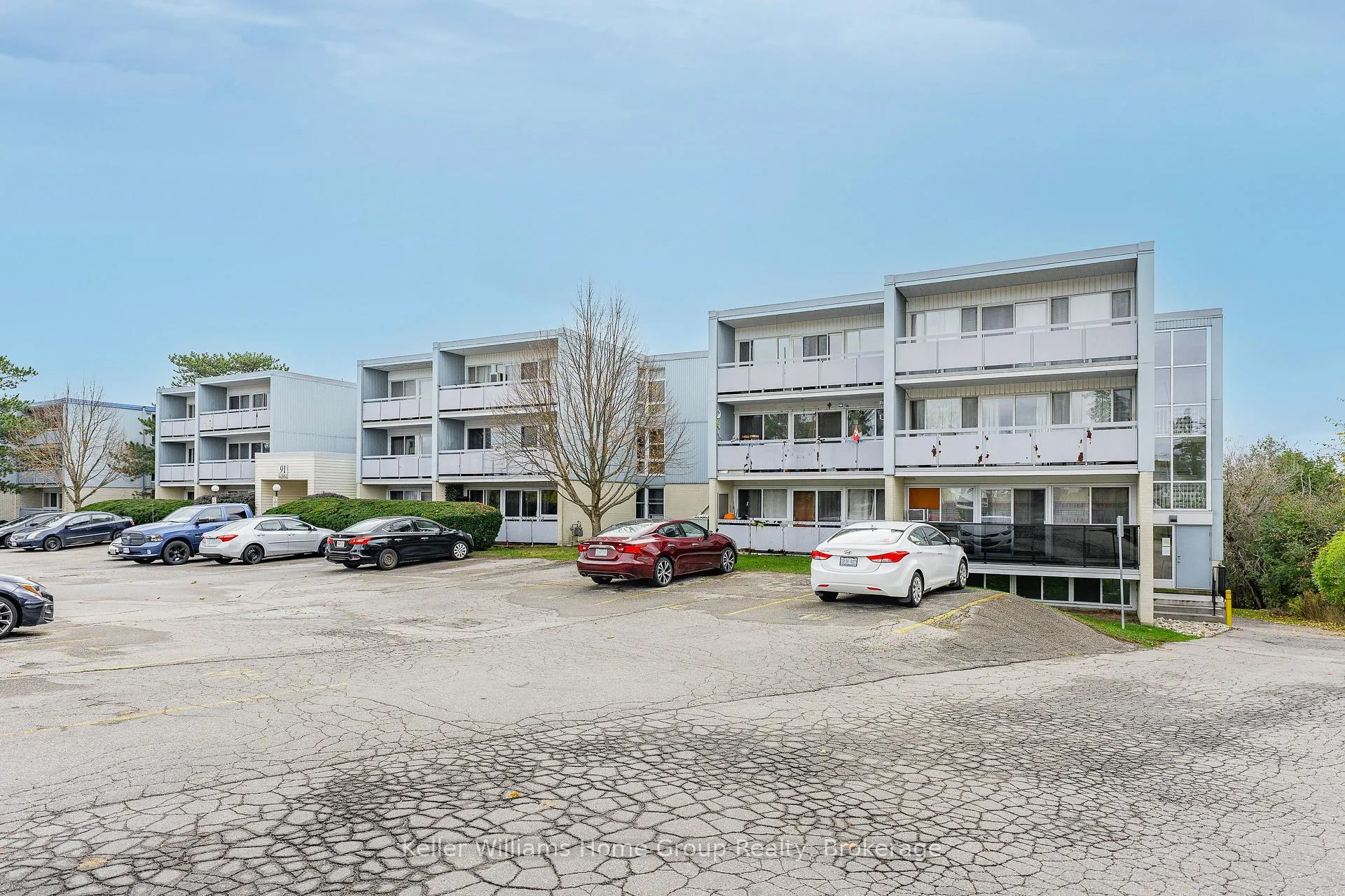 Photo 42 of Unit 408, 91 Conroy Crescent, Guelph, Dovercliffe Park/Old University — HOMEH