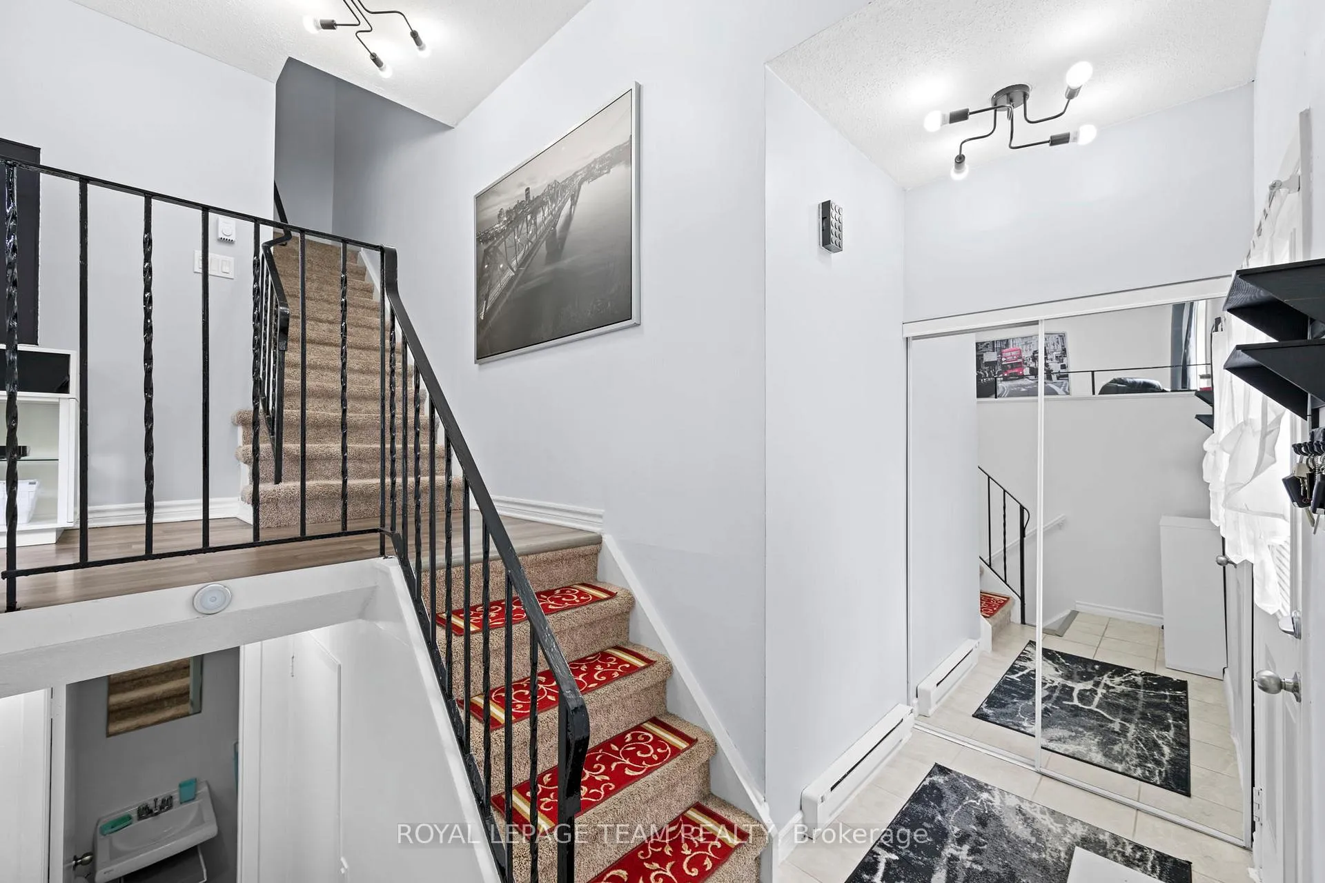 Photo 2 of 41C Forester Crescent, Ottawa, Westcliffe Estates — HOMEH