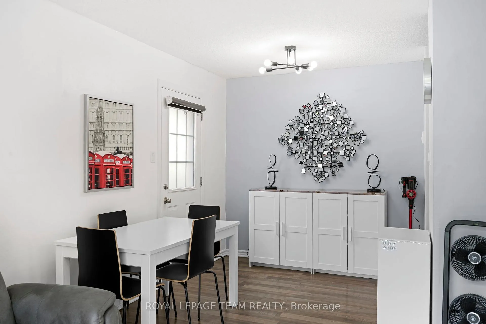 Photo 7 of 41C Forester Crescent, Ottawa, Westcliffe Estates — HOMEH