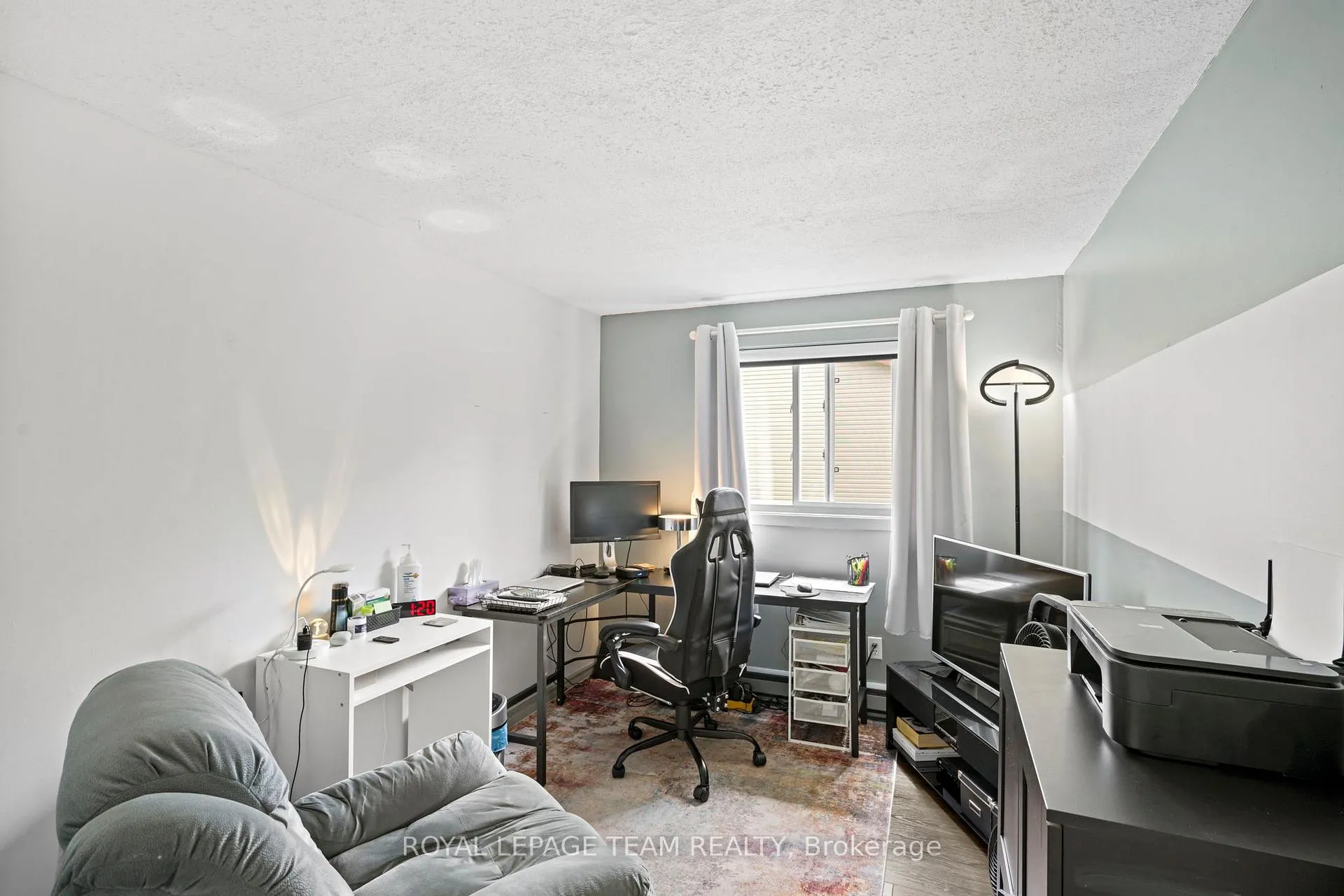 Photo 14 of 41C Forester Crescent, Ottawa, Westcliffe Estates — HOMEH