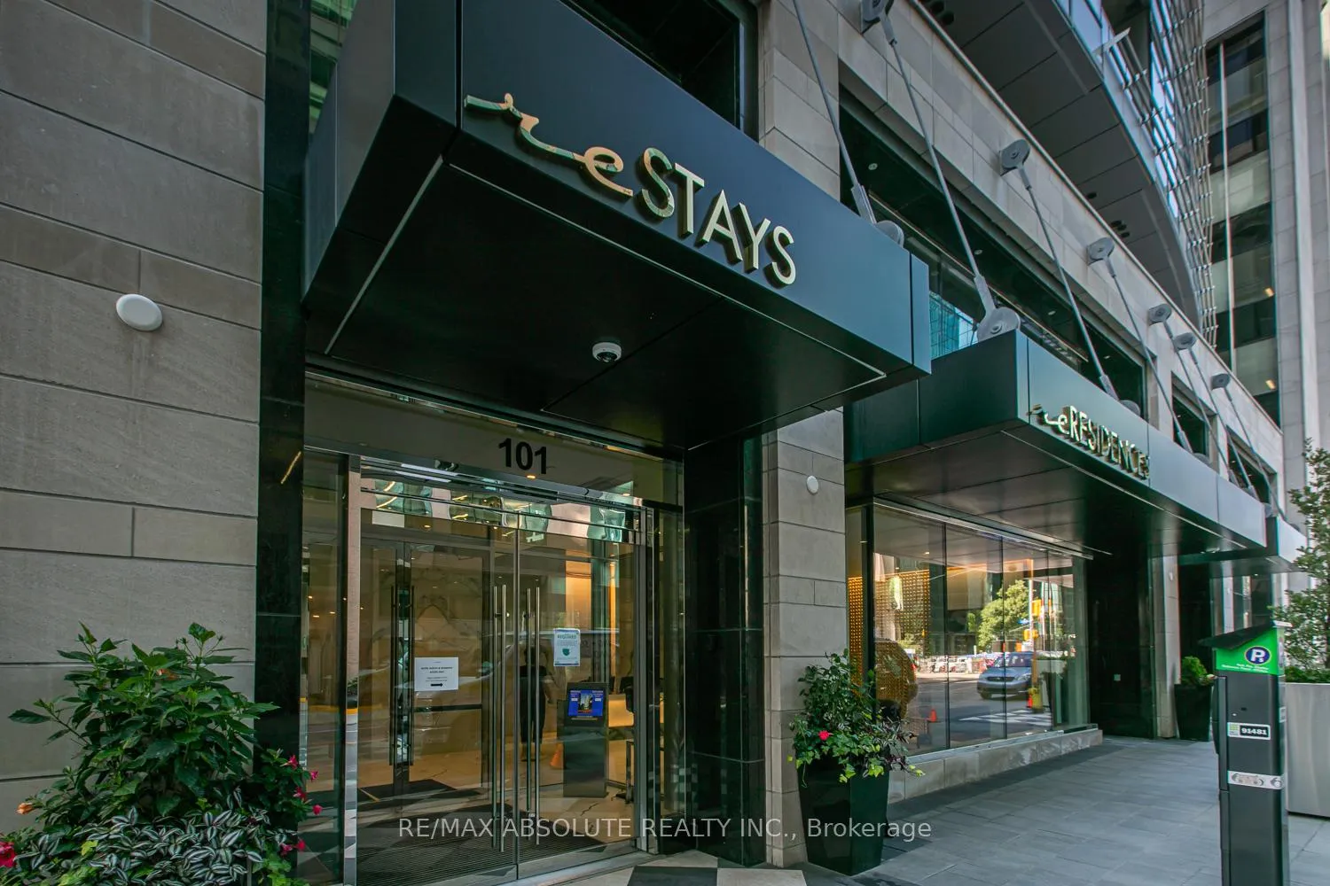 Photo 2 of Unit 1011, 101 Queen Street, Ottawa, Ottawa Centre — HOMEH