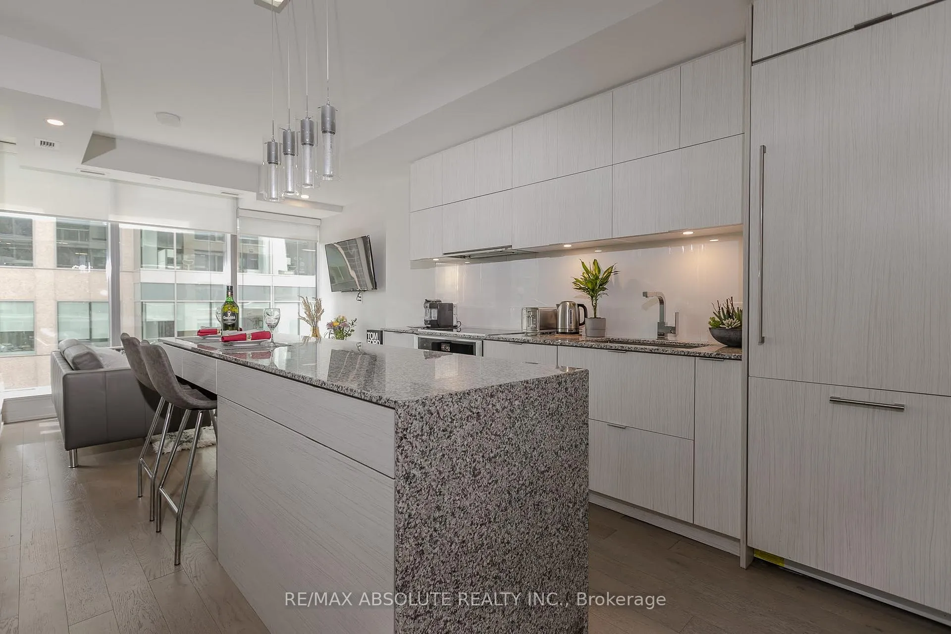 Photo 7 of Unit 1011, 101 Queen Street, Ottawa, Ottawa Centre — HOMEH
