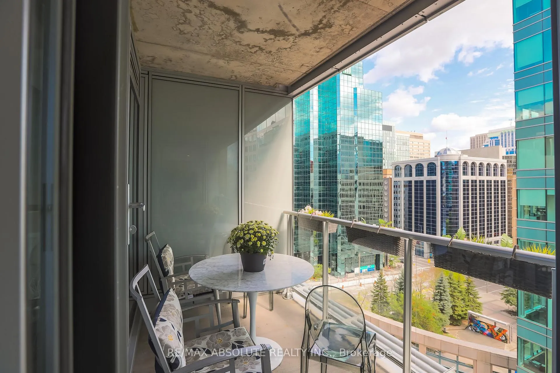 Photo 14 of Unit 1011, 101 Queen Street, Ottawa, Ottawa Centre — HOMEH