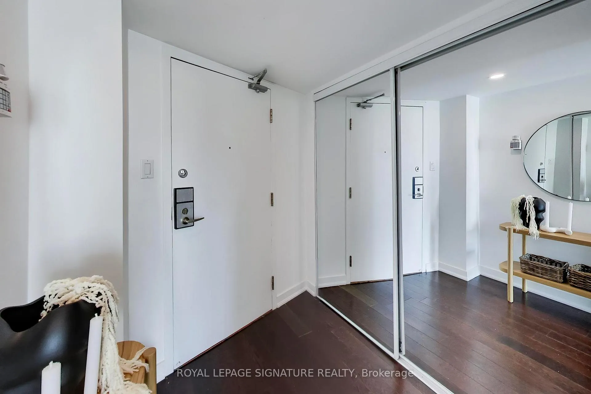 Photo 7 of Unit 1807, 650 Queens Quay W, Toronto, Waterfront Communities — HOMEH