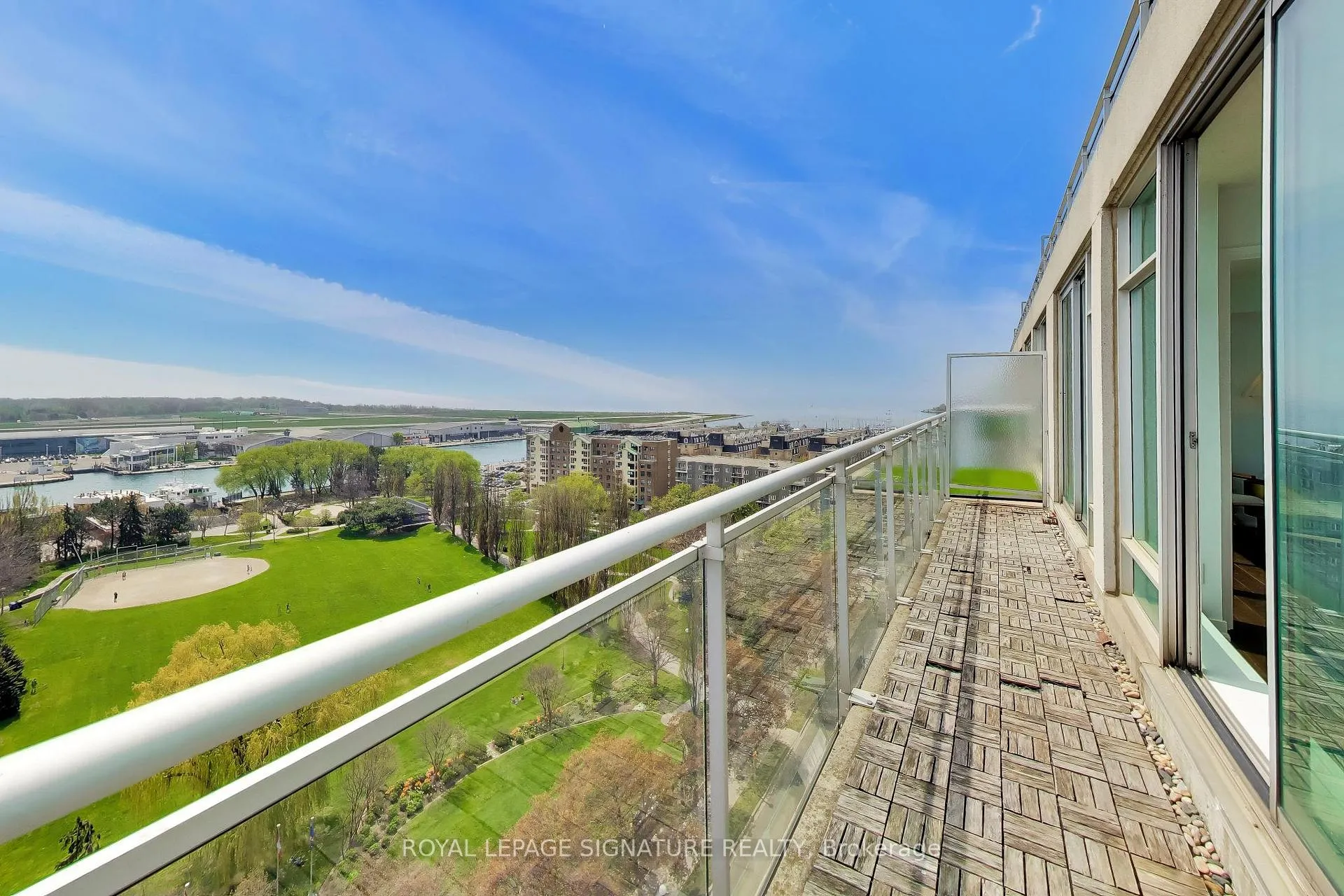 Photo 22 of Unit 1807, 650 Queens Quay W, Toronto, Waterfront Communities — HOMEH