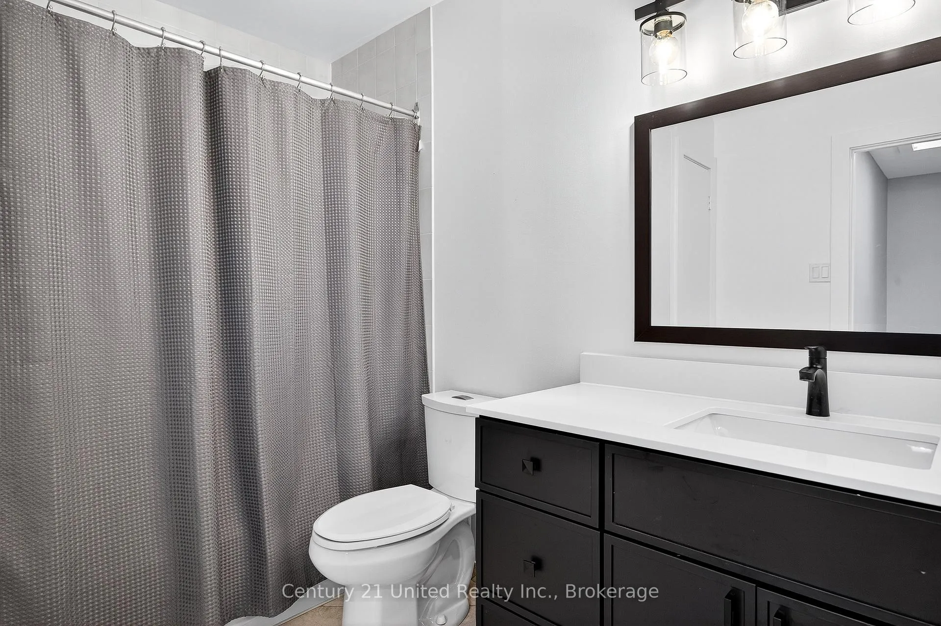 Photo 25 of 1309 Scollard Drive, Peterborough, Ashburnham Ward 4 — HOMEH
