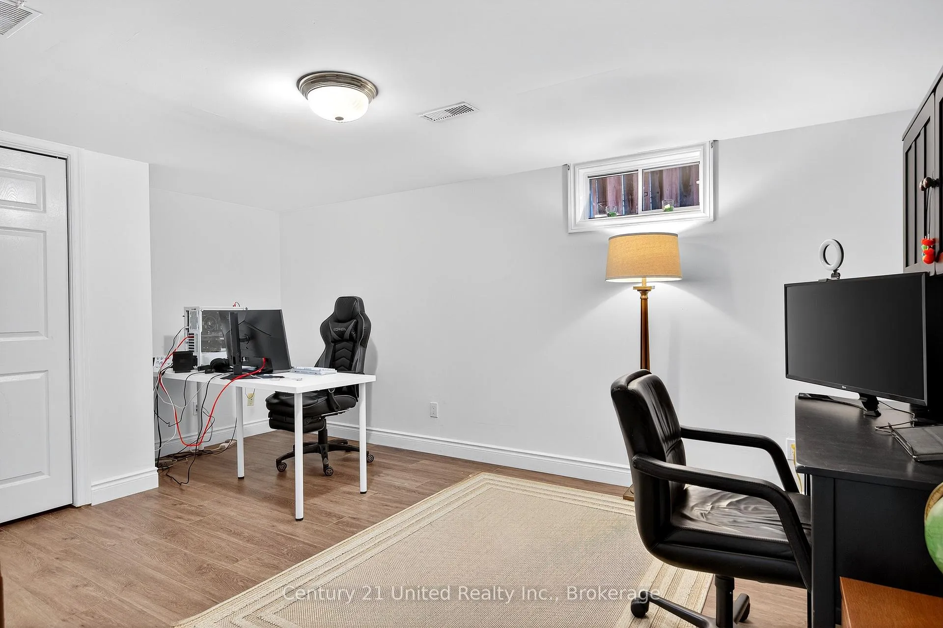 Photo 30 of 1309 Scollard Drive, Peterborough, Ashburnham Ward 4 — HOMEH