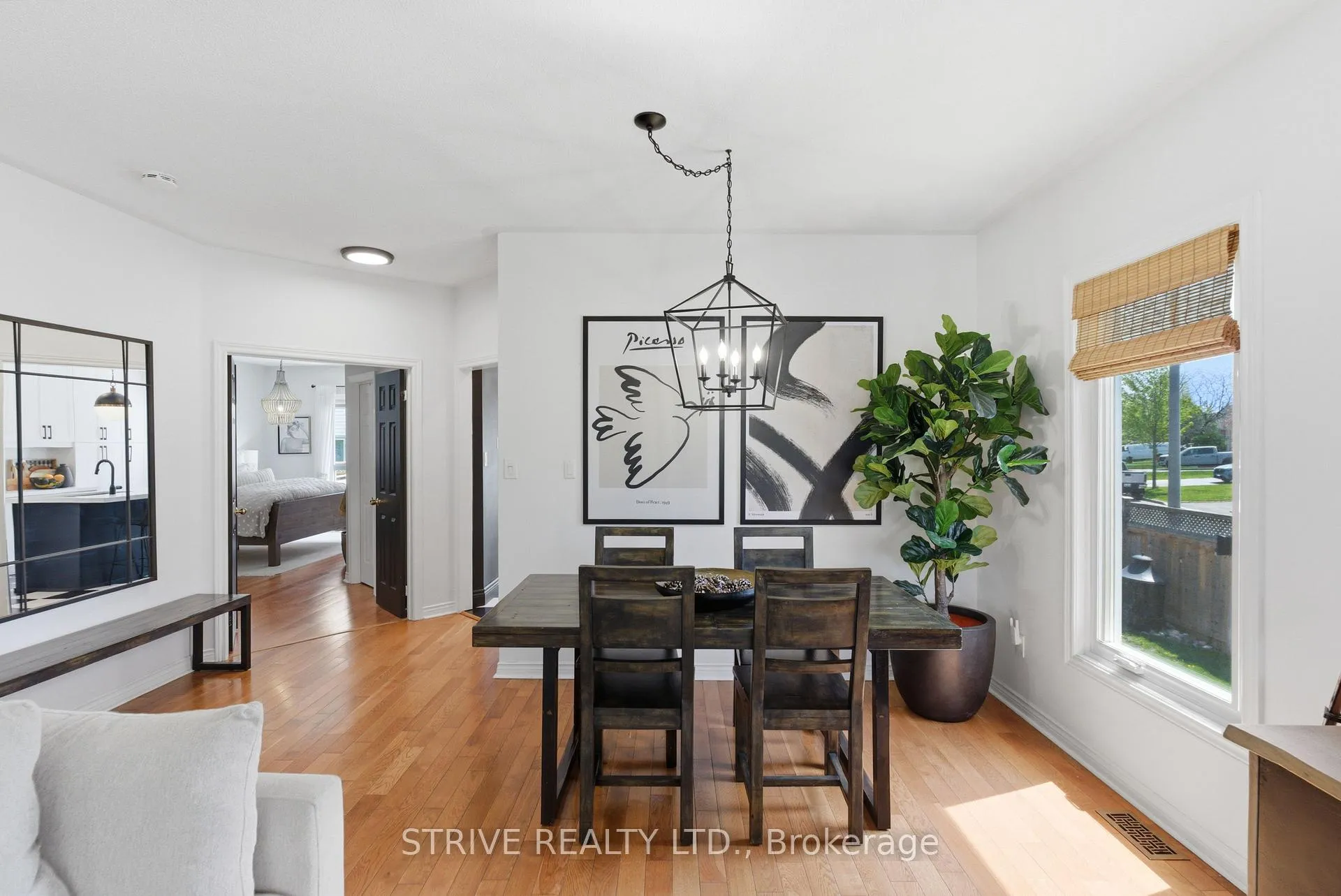 Photo 11 of 11 Granary Lane, Clarington, Courtice — HOMEH