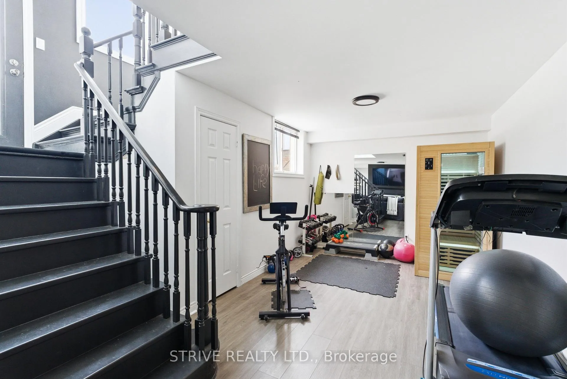 Photo 34 of 11 Granary Lane, Clarington, Courtice — HOMEH