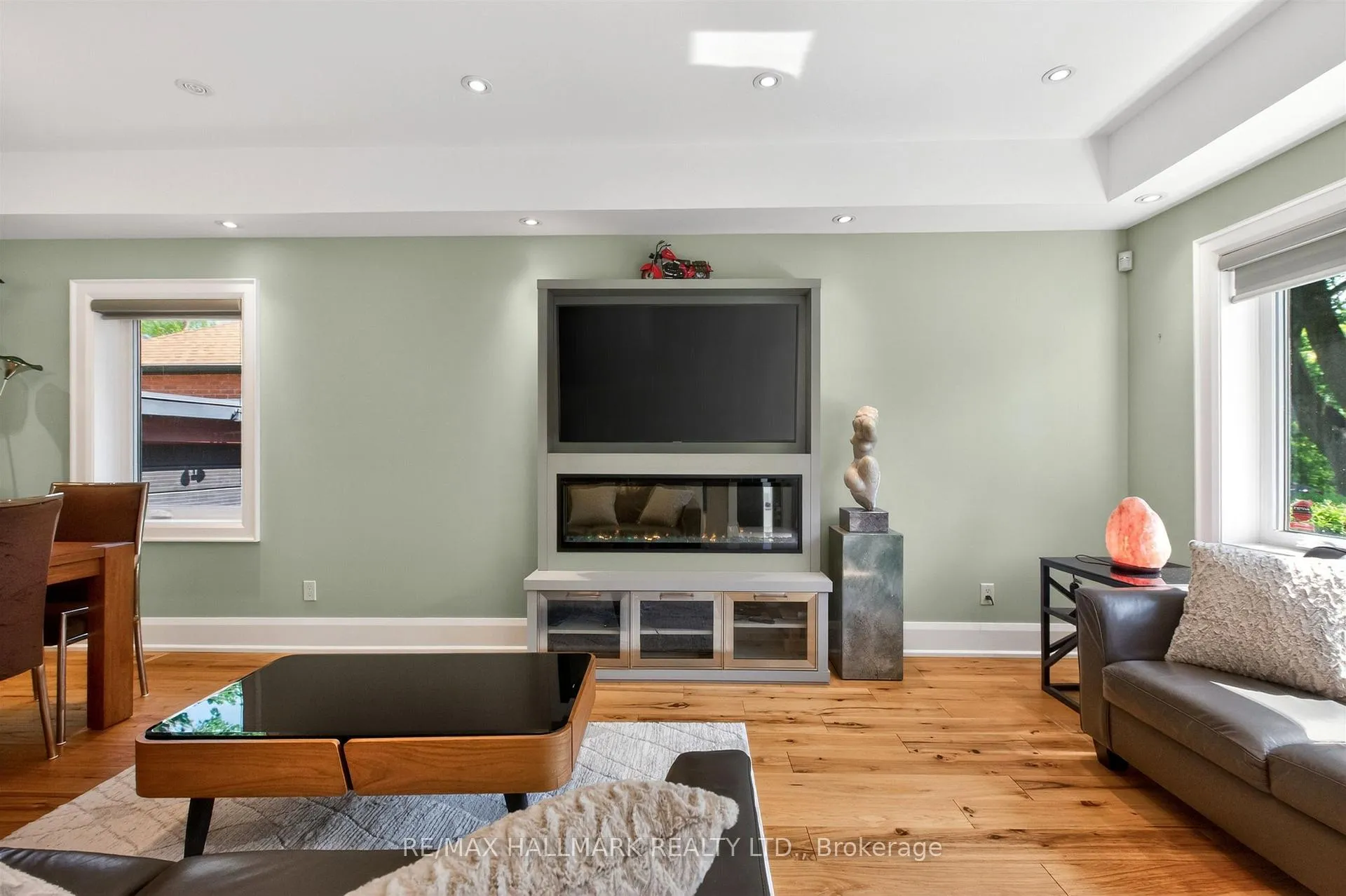 Photo 6 of 5 Elmont Drive, Toronto, O'Connor-Parkview — HOMEH