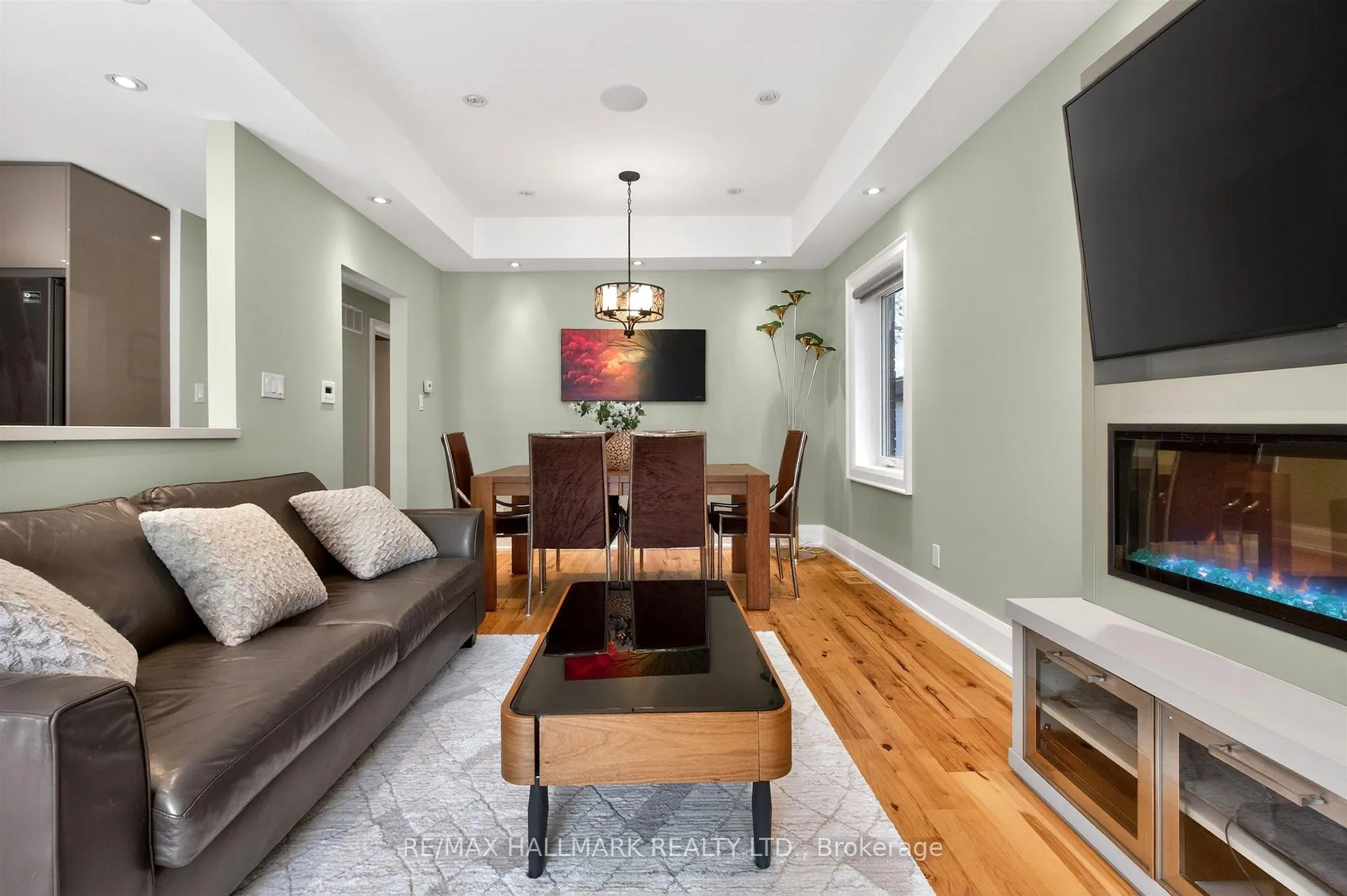 Photo 8 of 5 Elmont Drive, Toronto, O'Connor-Parkview — HOMEH