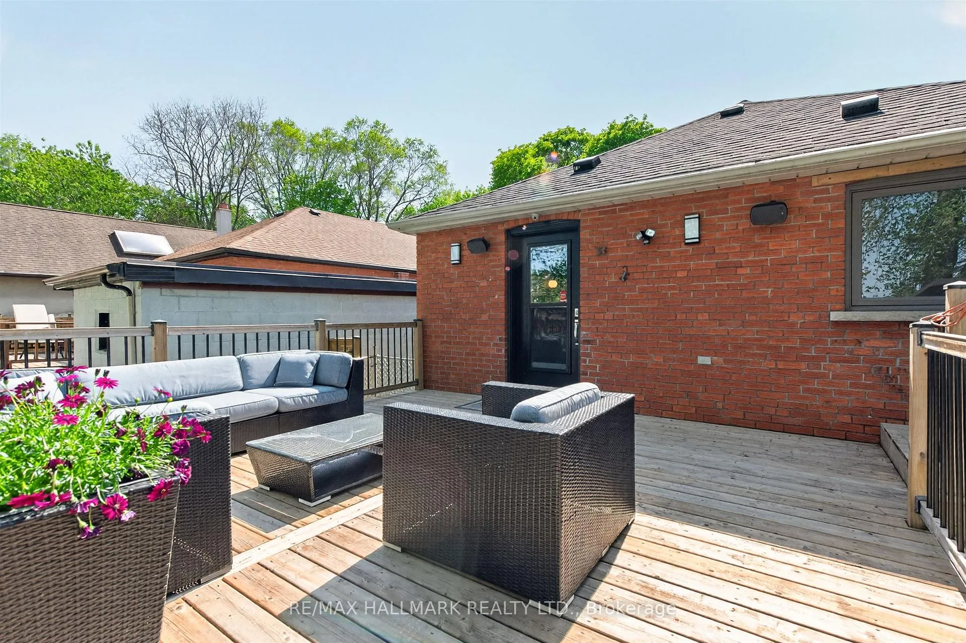 Photo 35 of 5 Elmont Drive, Toronto, O'Connor-Parkview — HOMEH