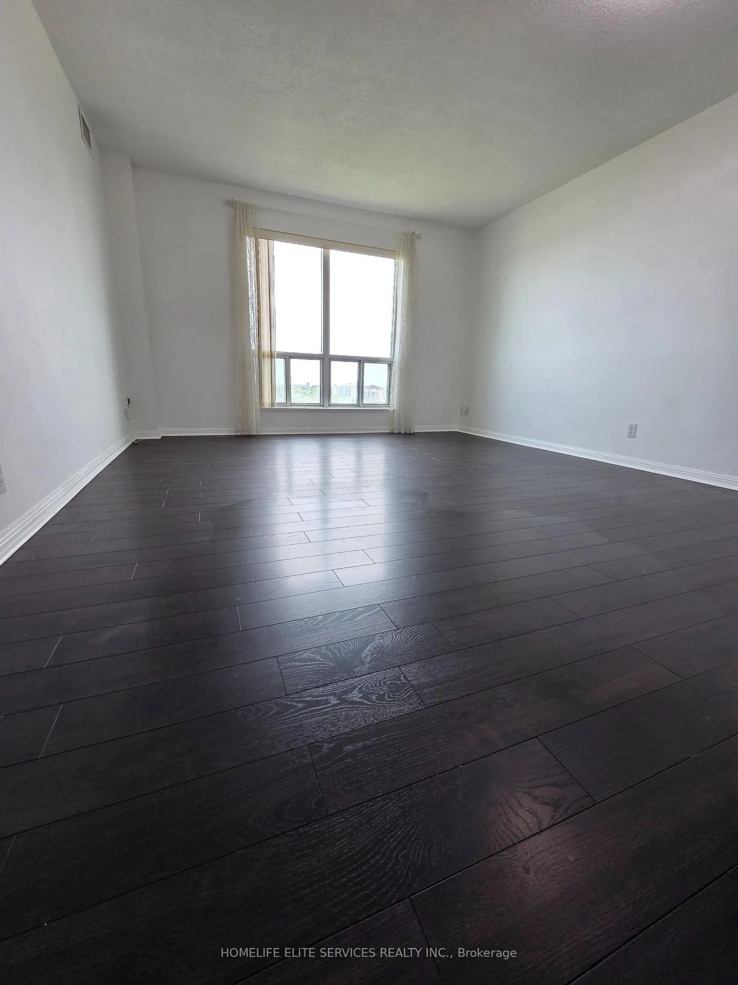 Photo 2 of Unit 2106, 11 Lee Centre Drive, Scarborough, Woburn — HOMEH