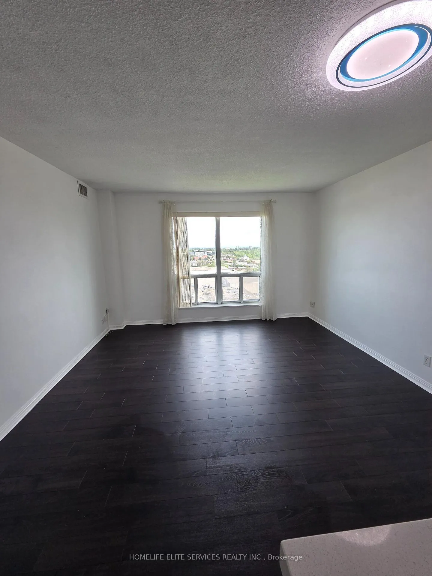 Photo 3 of Unit 2106, 11 Lee Centre Drive, Scarborough, Woburn — HOMEH