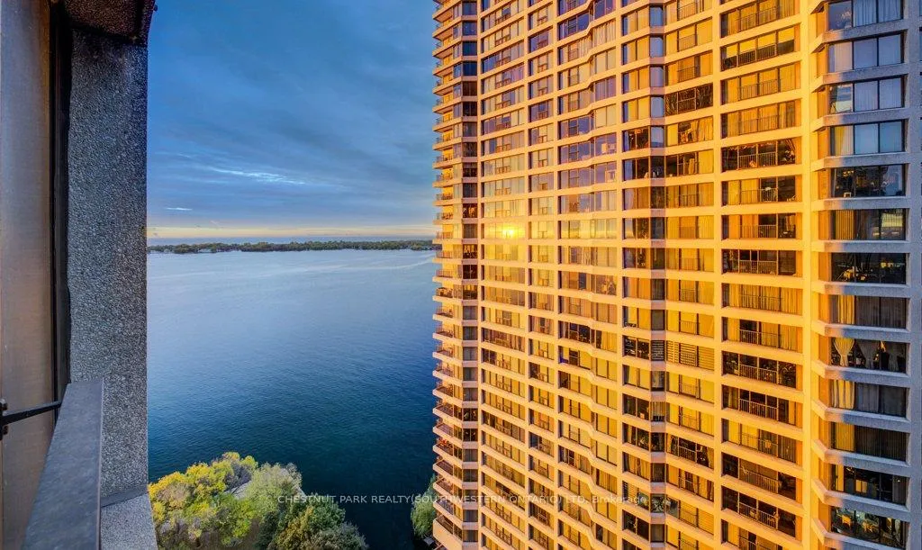 Photo 21 of Unit 2409, 33 Harbour Square, Toronto, Waterfront Communities — HOMEH