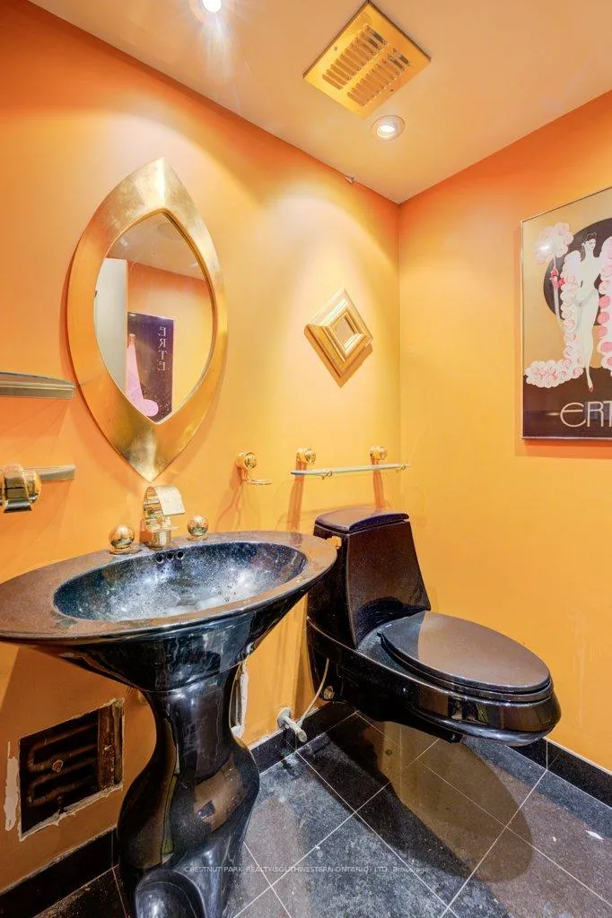 Photo 29 of Unit 2409, 33 Harbour Square, Toronto, Waterfront Communities — HOMEH