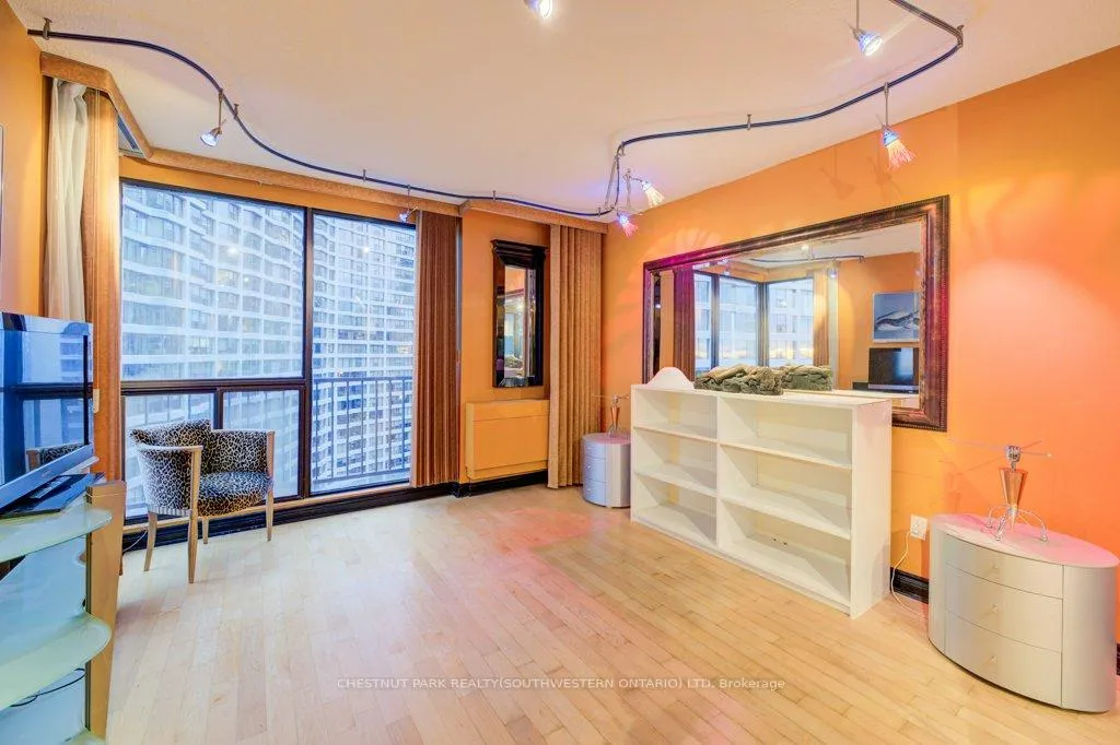 Photo 39 of Unit 2409, 33 Harbour Square, Toronto, Waterfront Communities — HOMEH